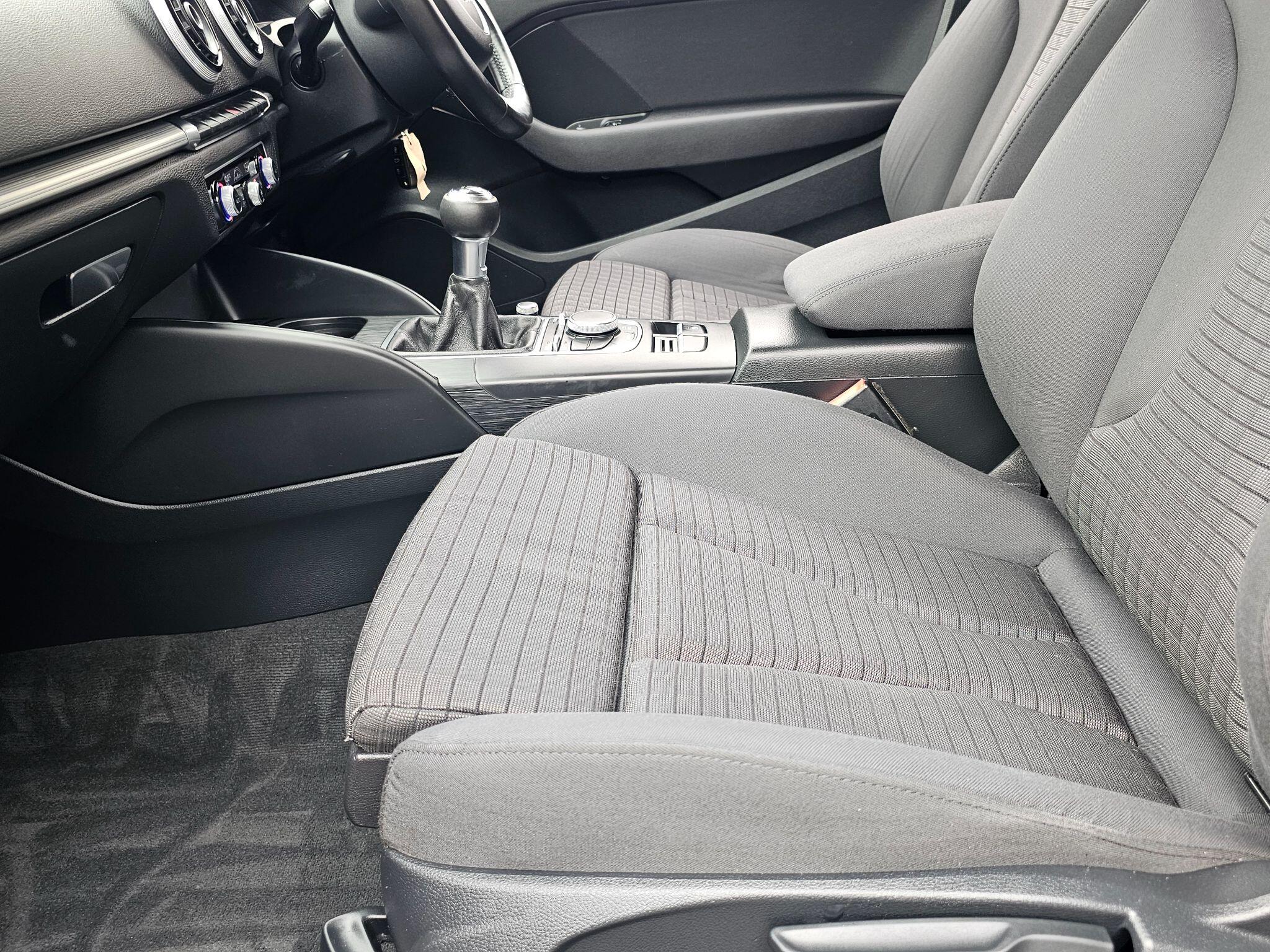 Audi A3 view 59