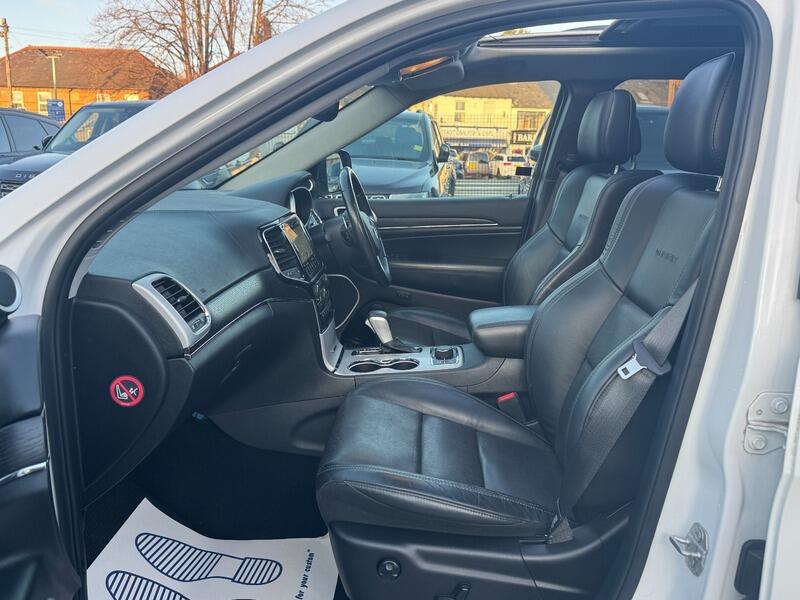 2019 Jeep Grand Cherokee 3.0 V6 MultiJetII Summit Auto 4WD Euro 6 (s/s) 5dr • 45,000 miles image 27