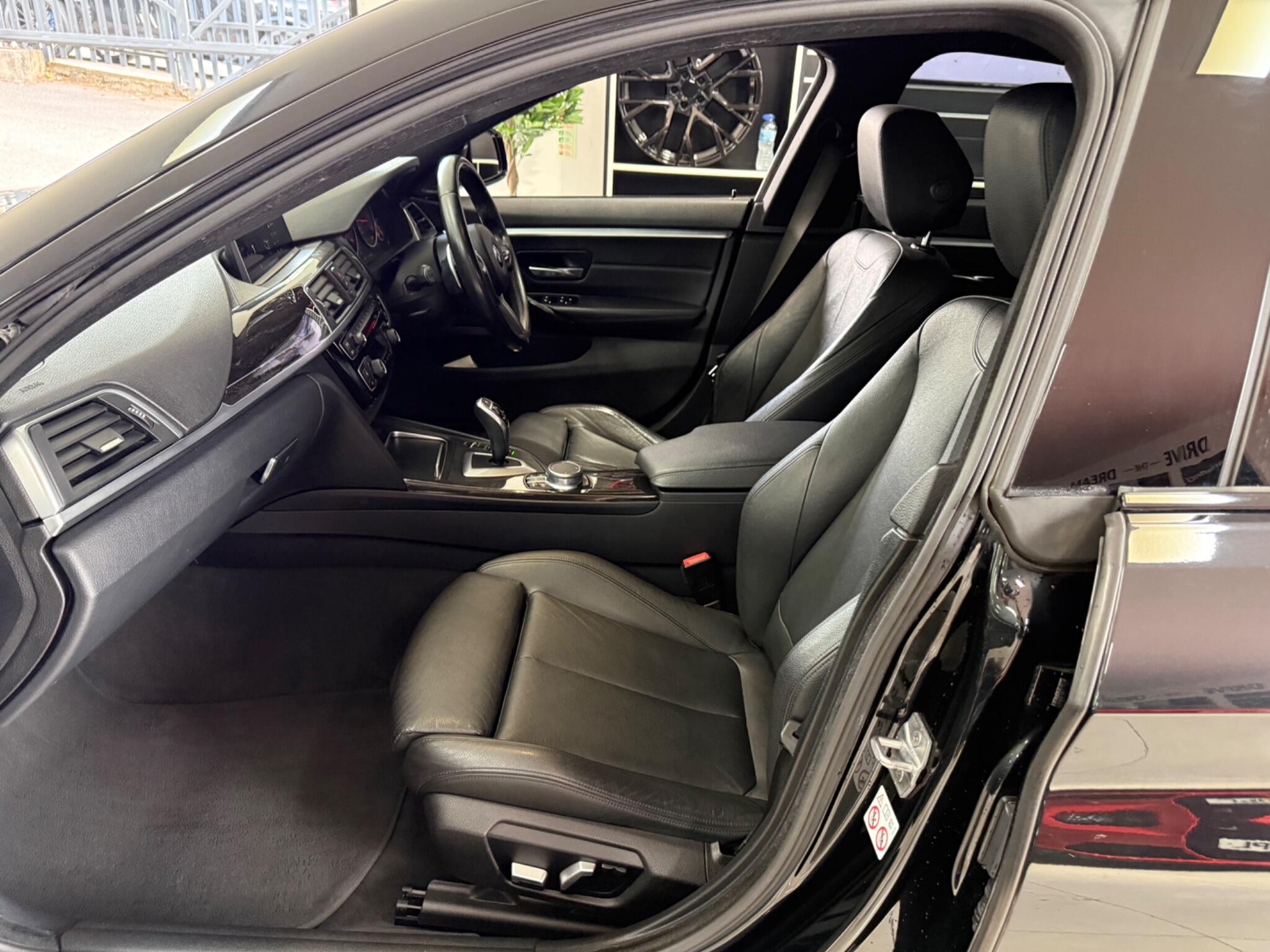 BMW 4 Series view 30