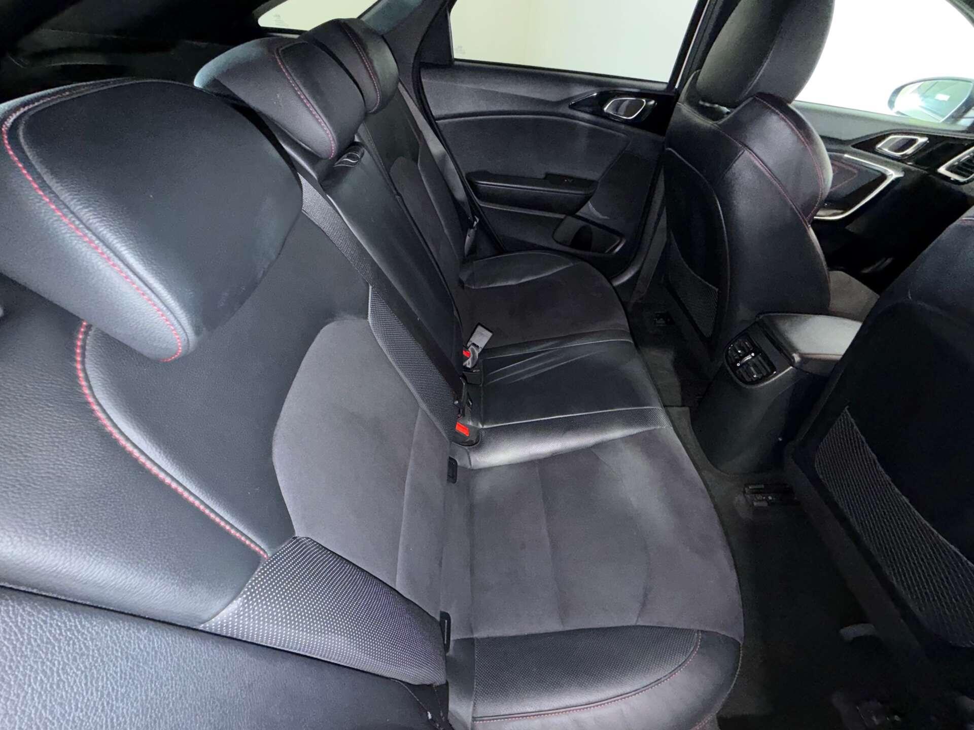 Kia Proceed view 55