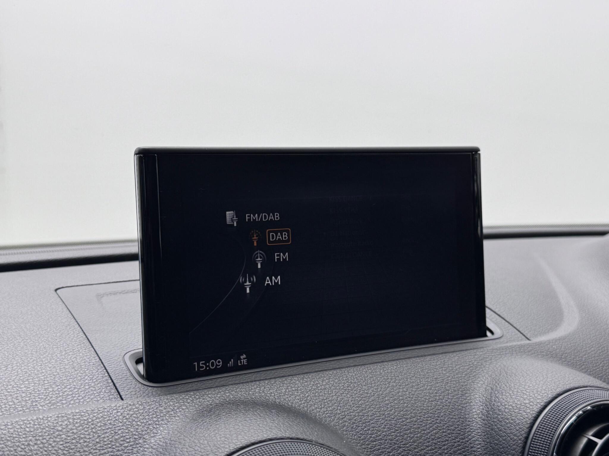 Audi S3 view 20