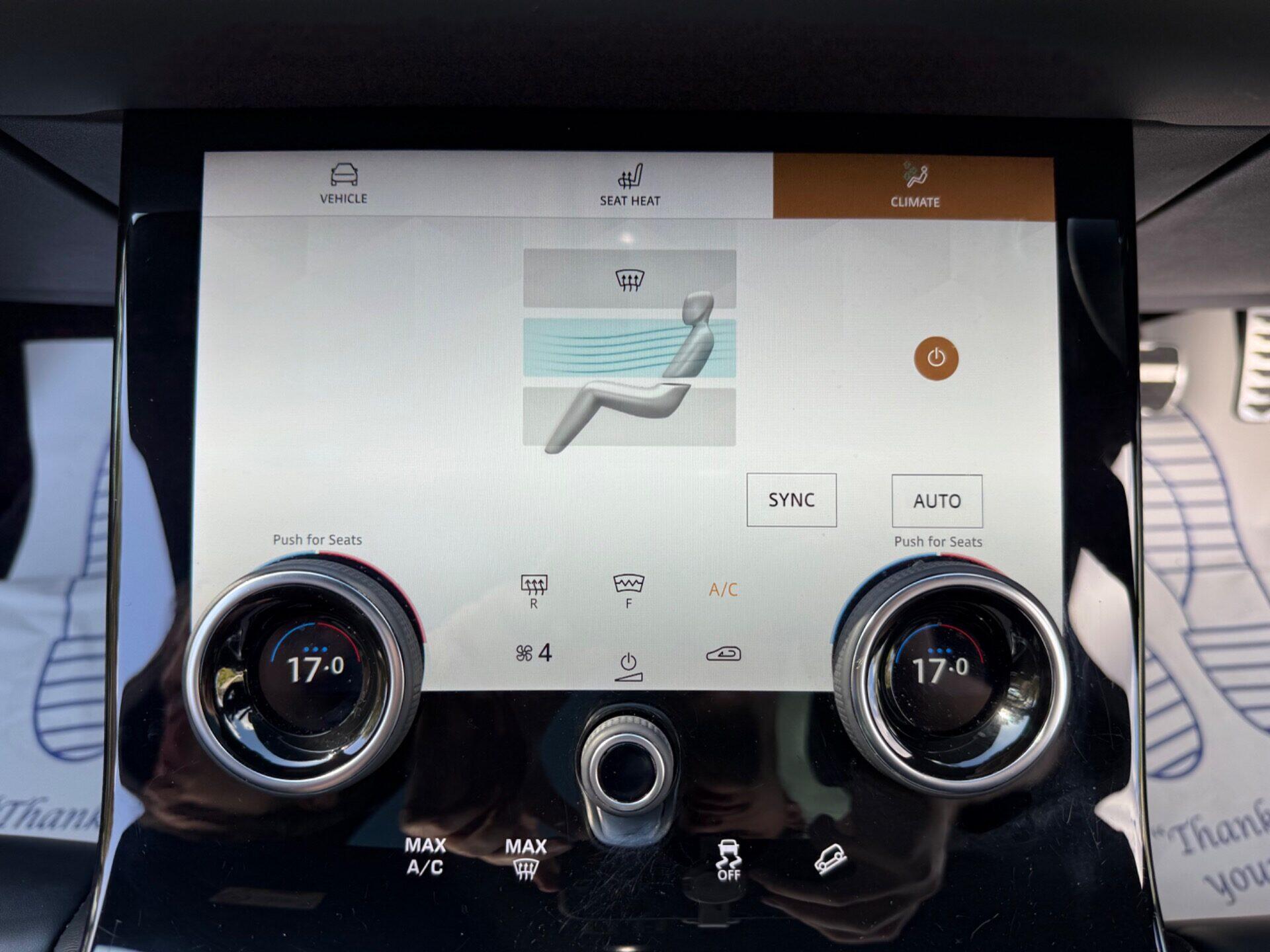Land Rover Range Rover Evoque view 54