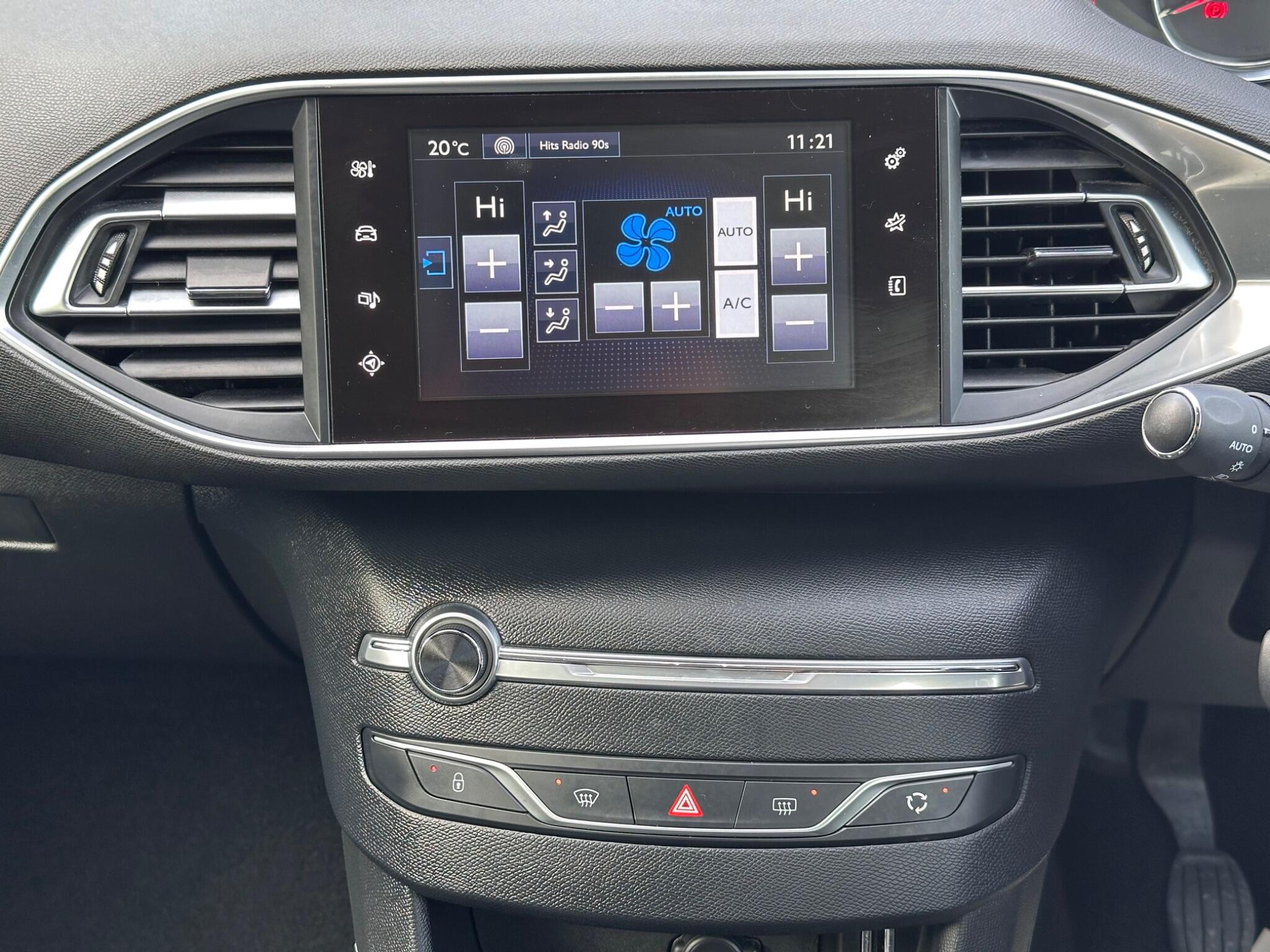 Peugeot 308 view 39