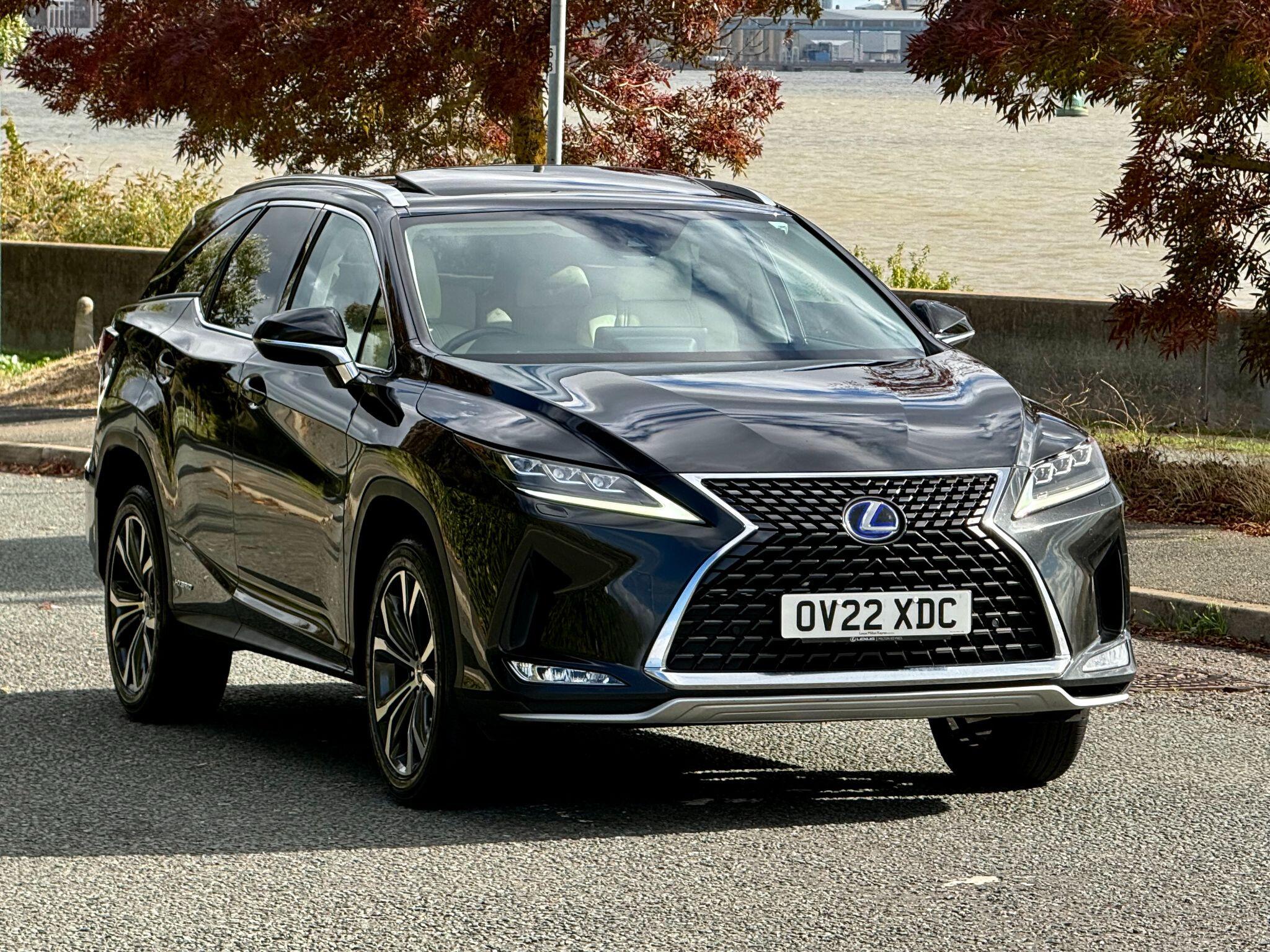 Lexus RX L