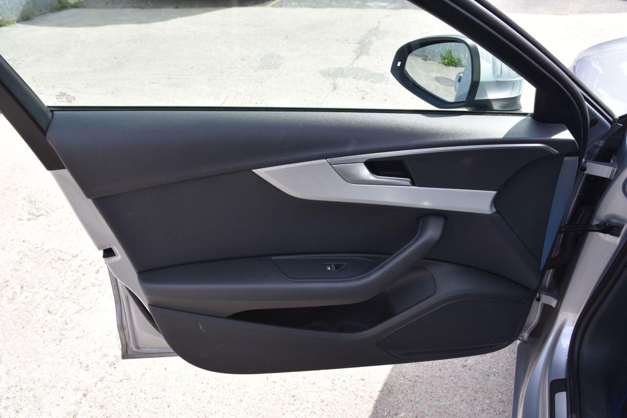Audi A4 view 55