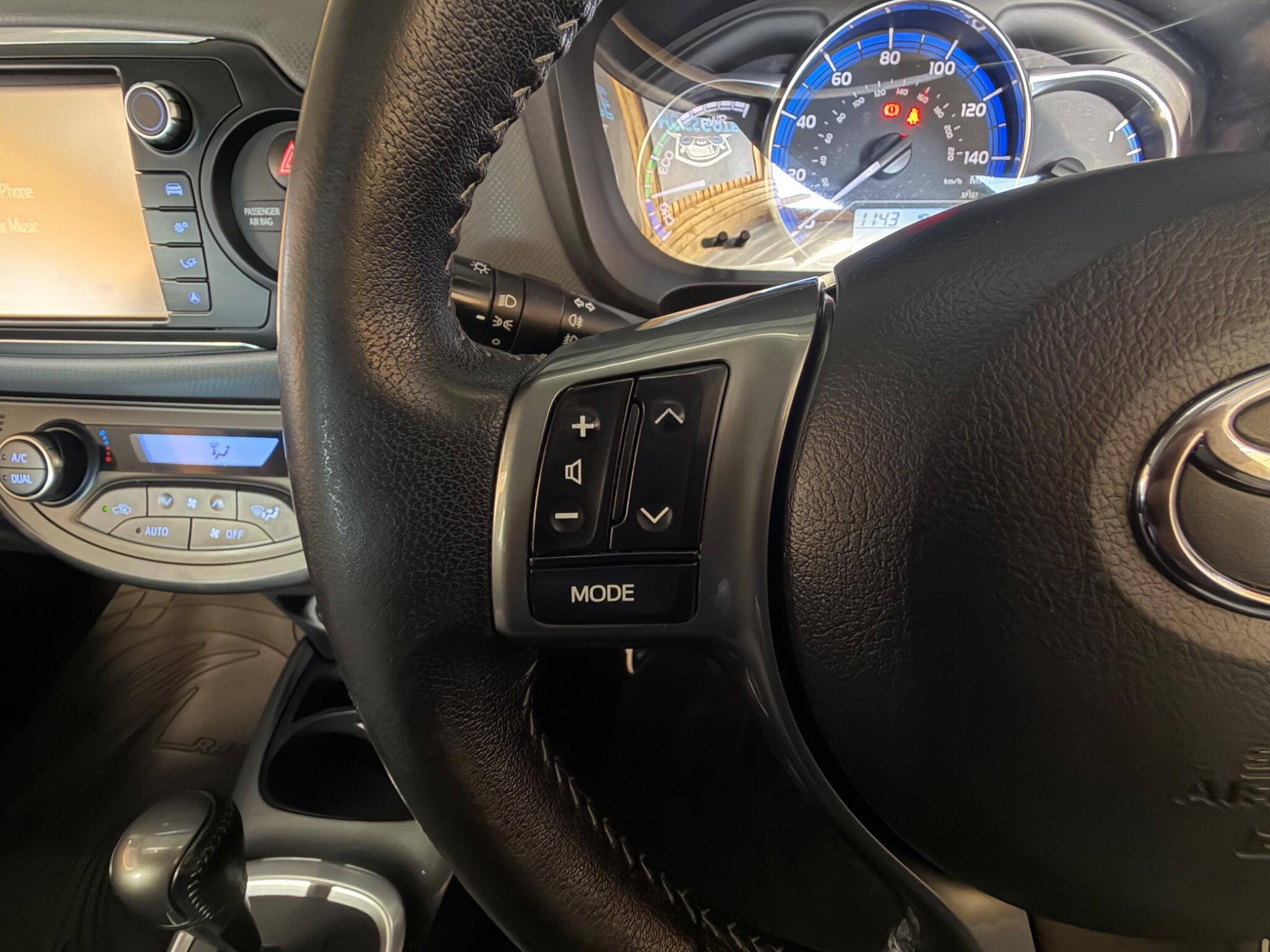 Toyota Yaris view 26