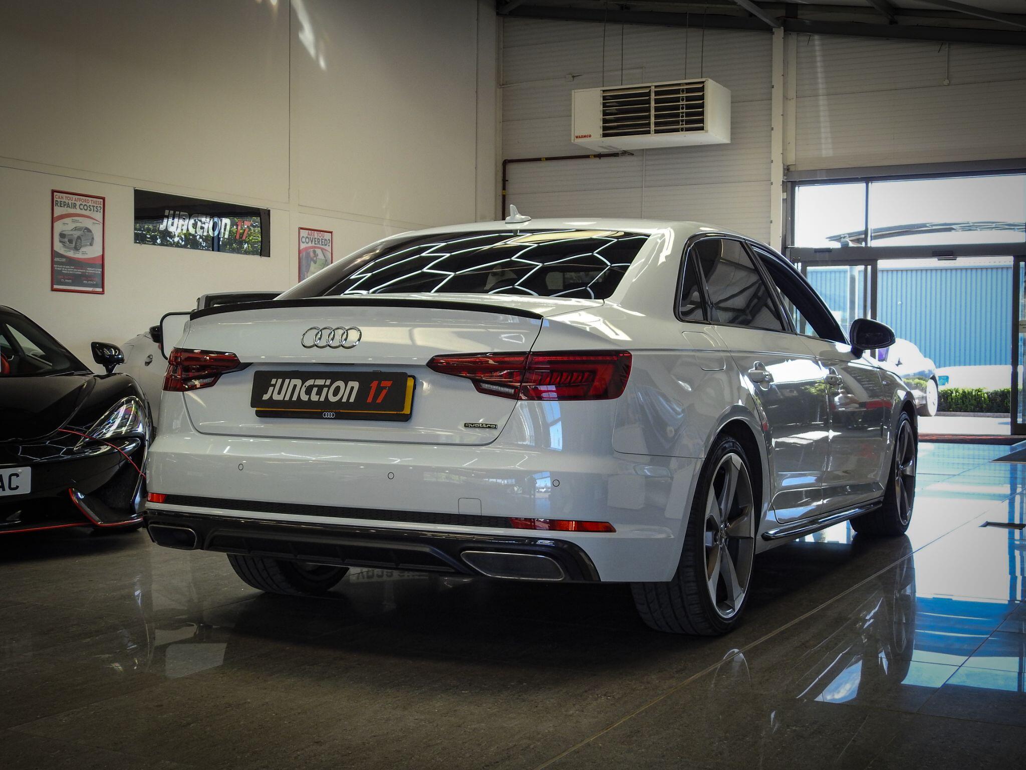 Audi A4 view 16