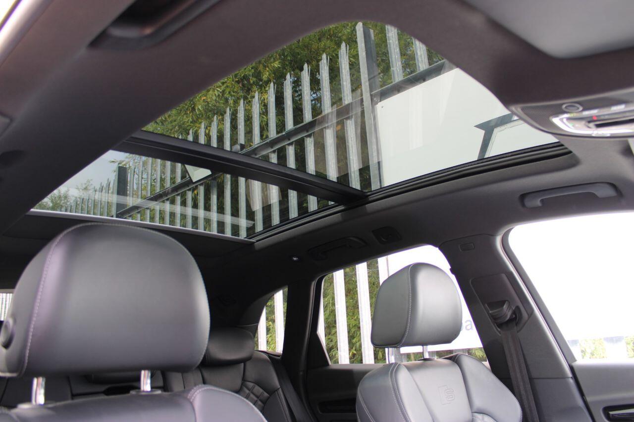 Audi Q5 view 20