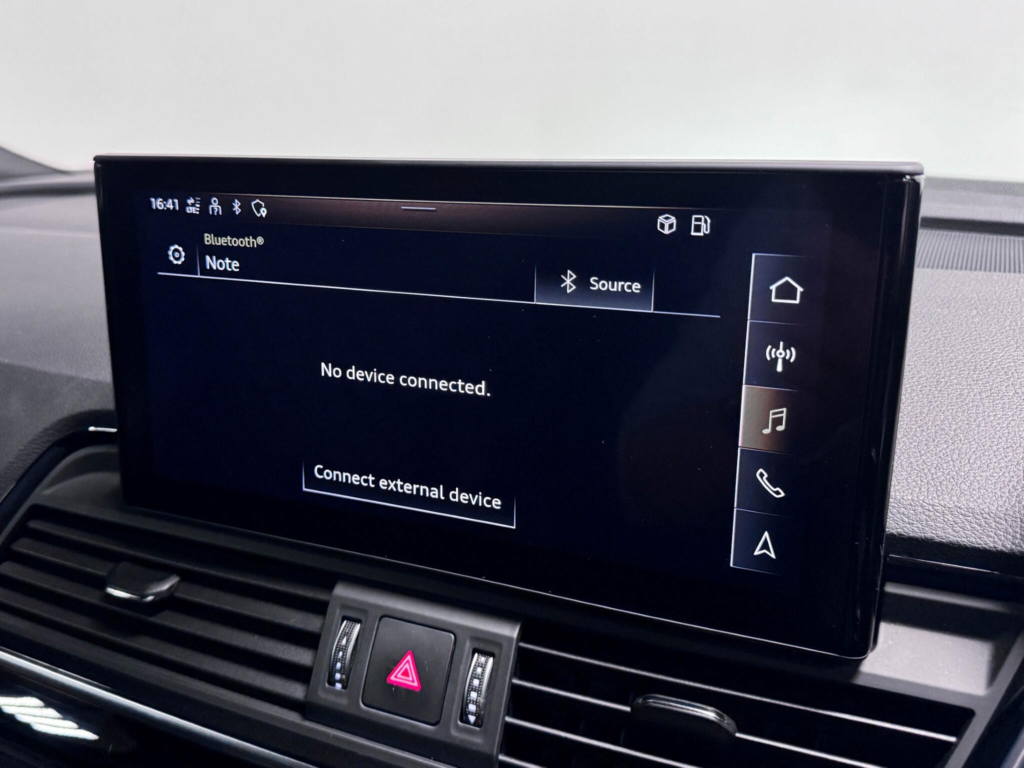 Audi Q5 view 41