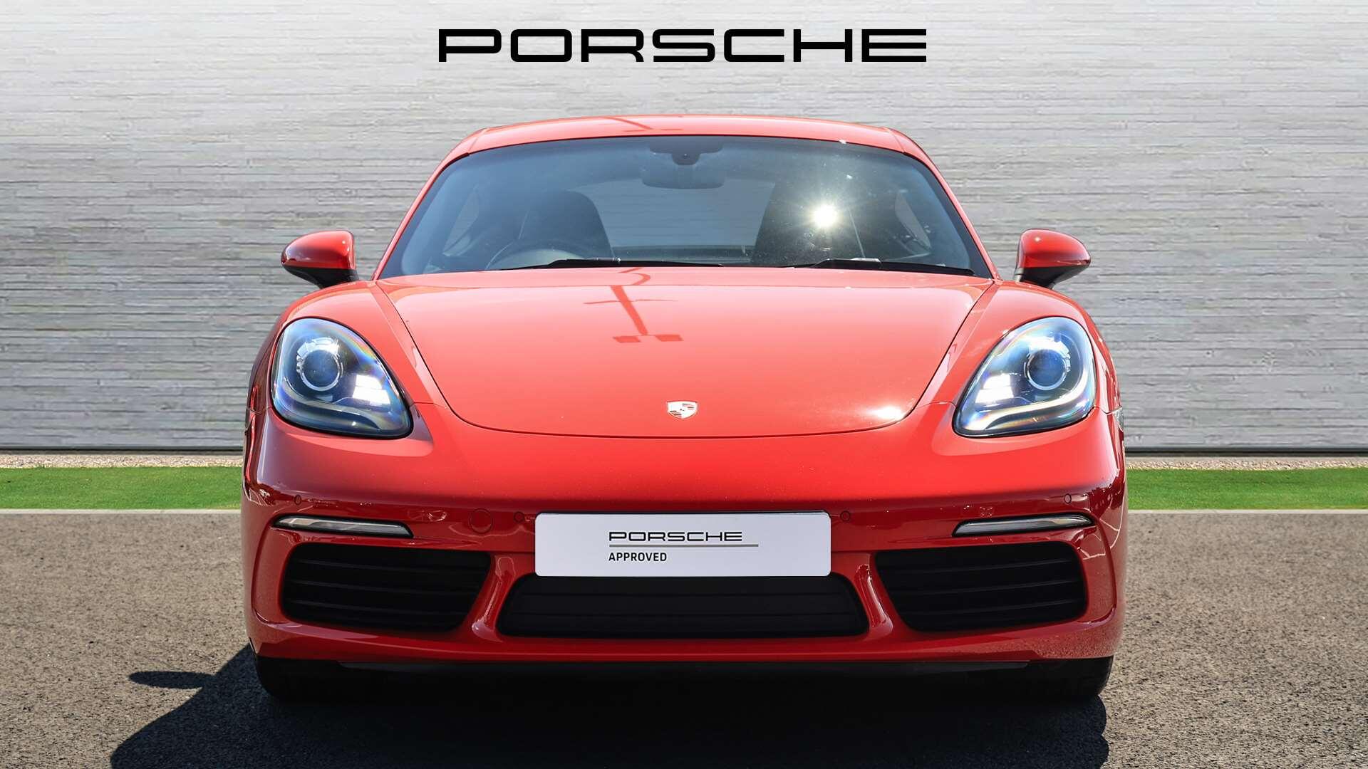 Porsche Cayman view 9
