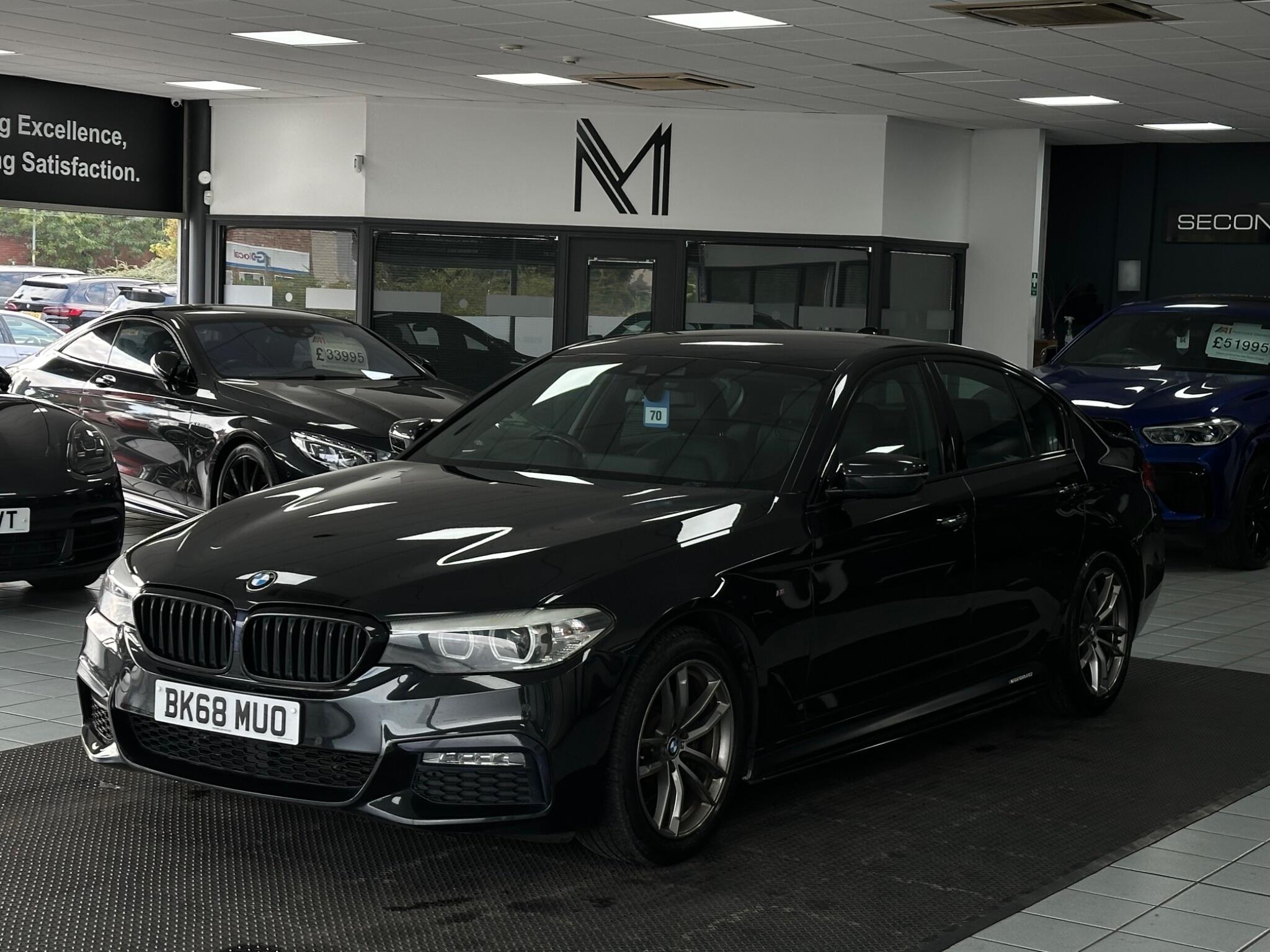 BMW 5 Series view 6