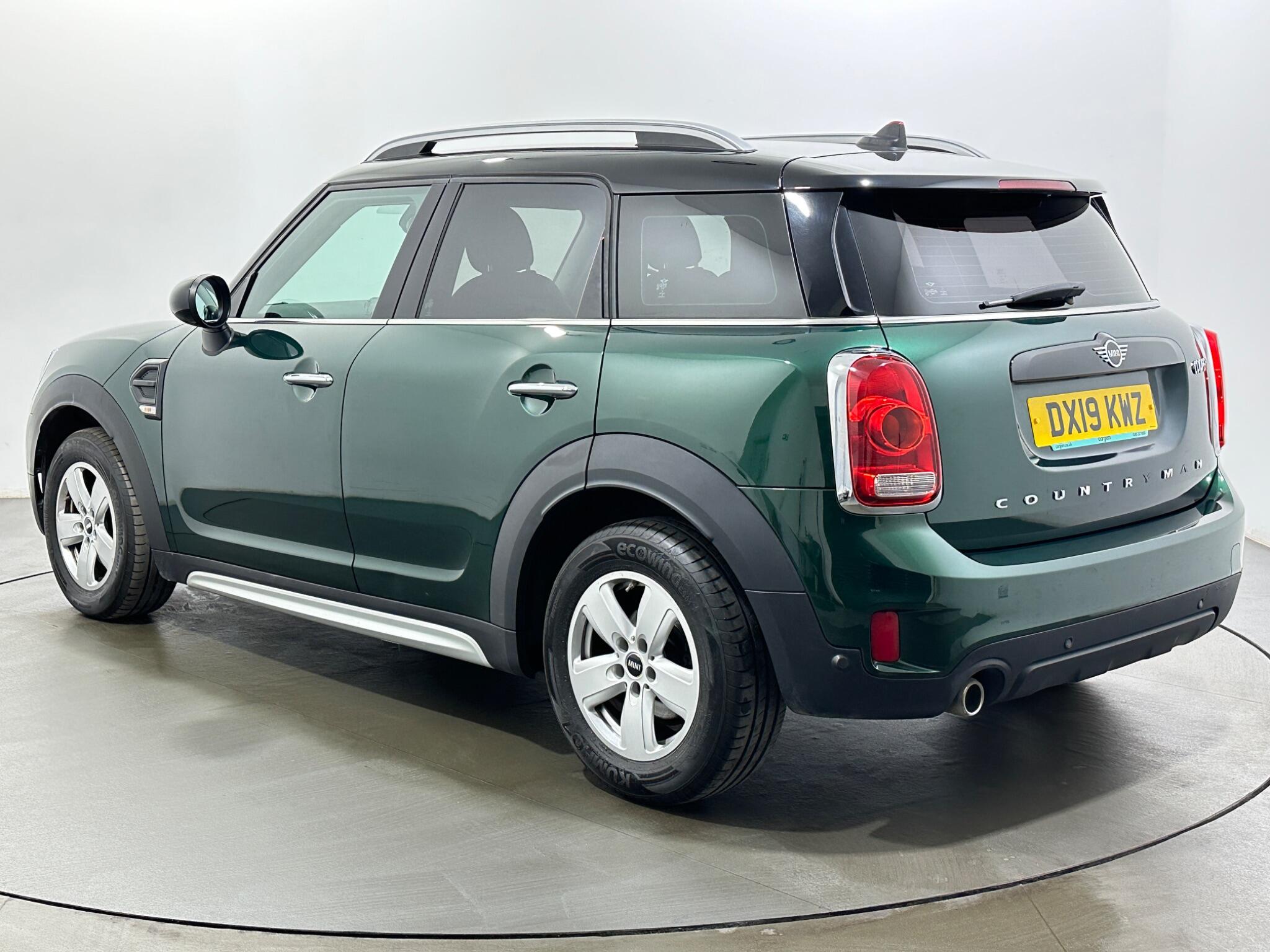 Mini Countryman view 6
