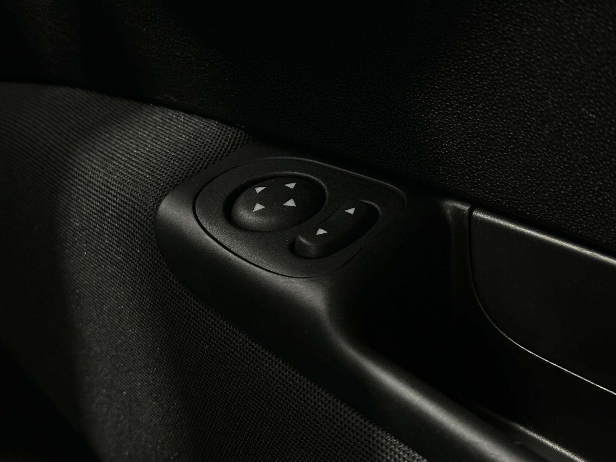 Abarth 595 view 17