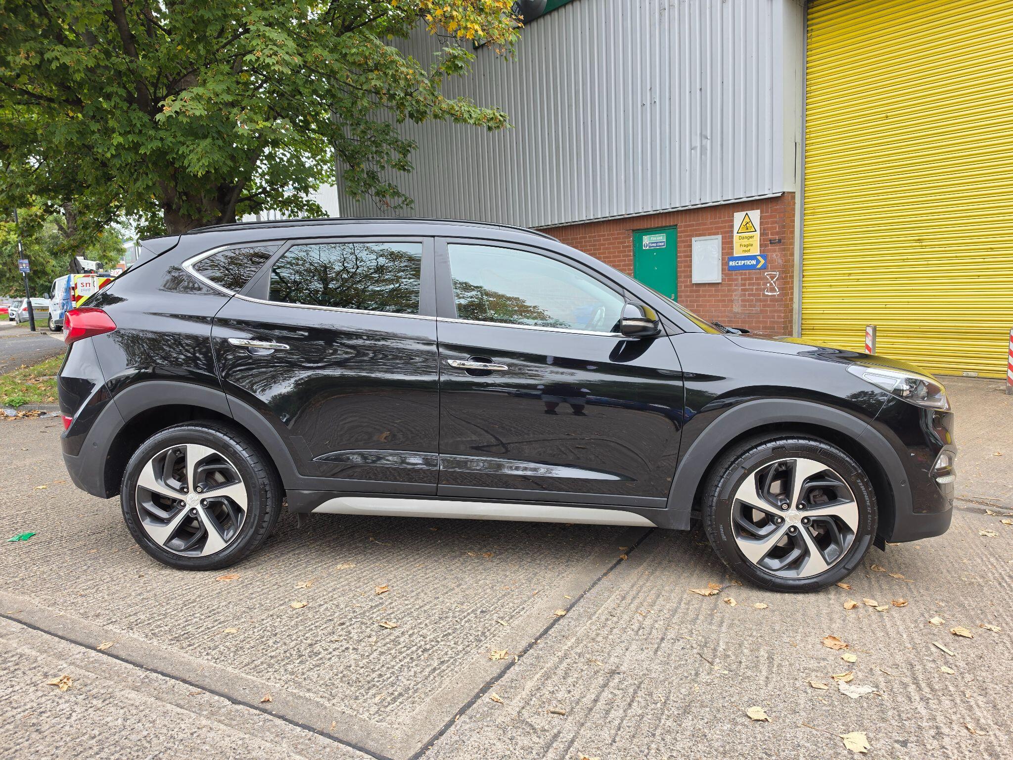 Hyundai Tucson view 5