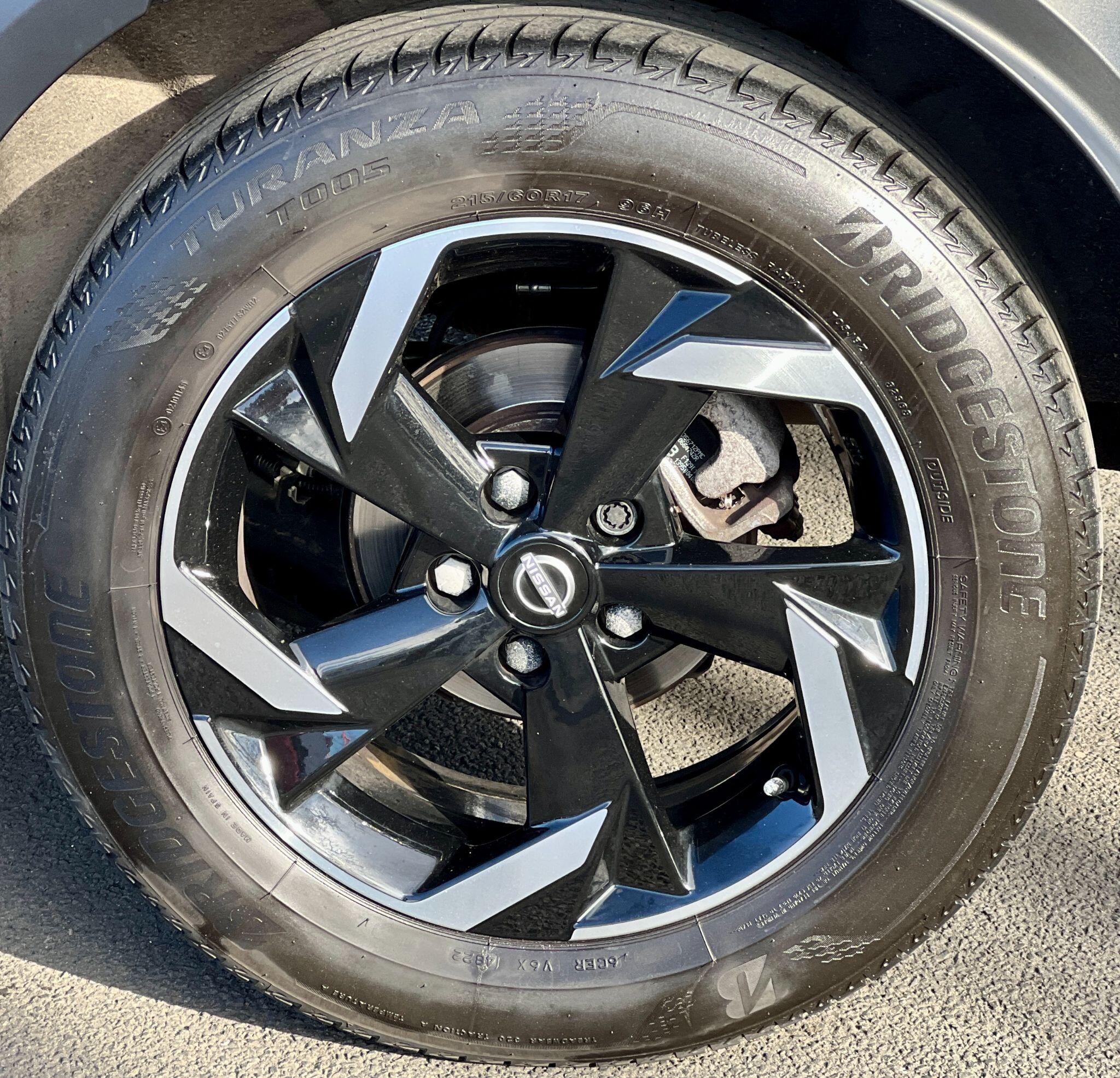 Nissan Juke view 24