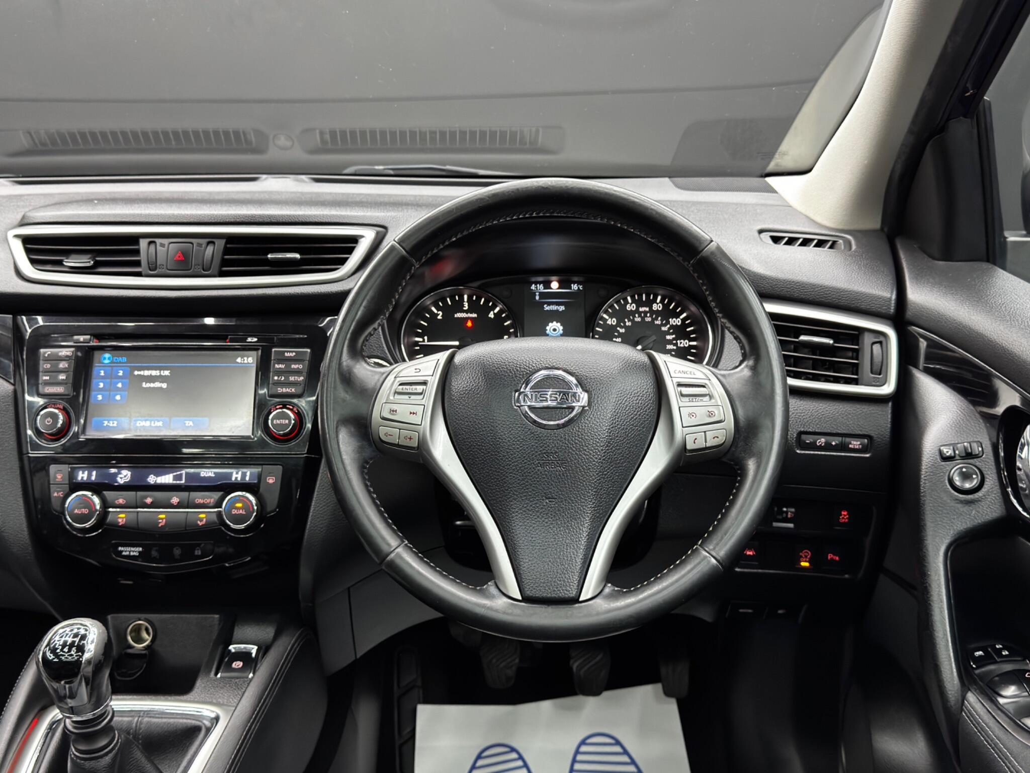 Nissan Qashqai view 18