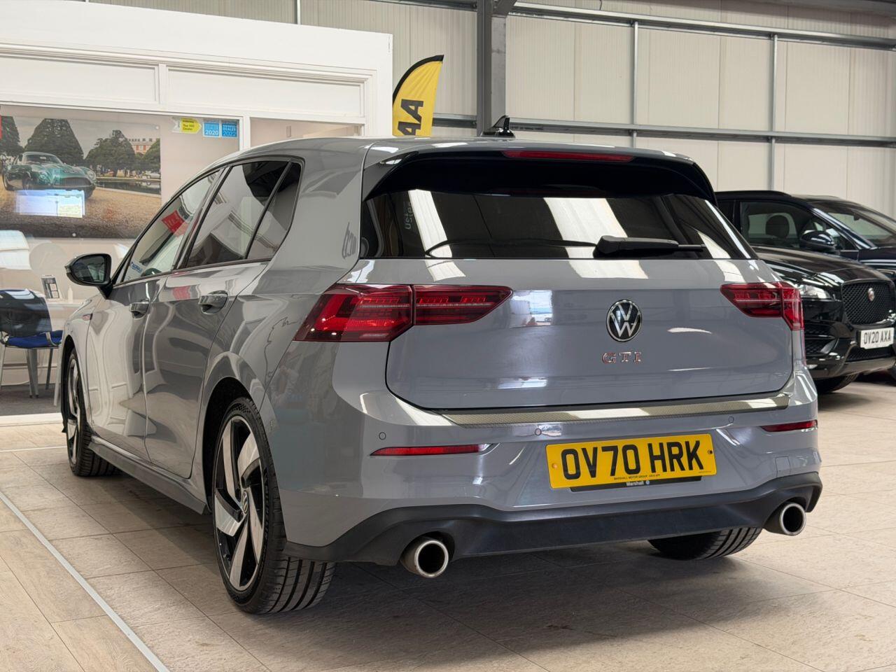 Volkswagen Golf view 18