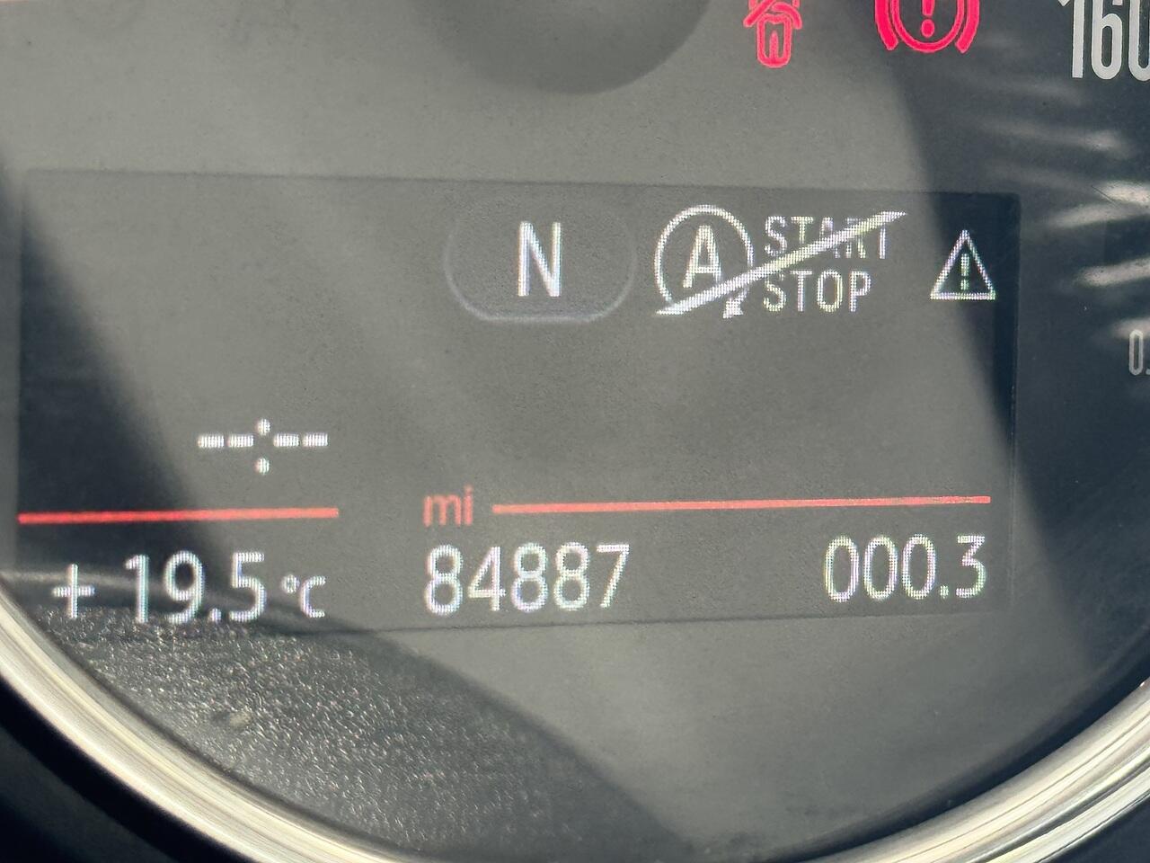 Mini Cooper view 21