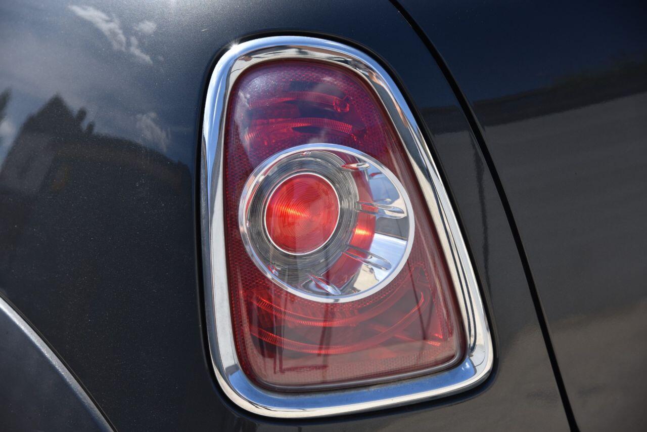 Mini Cooper view 14