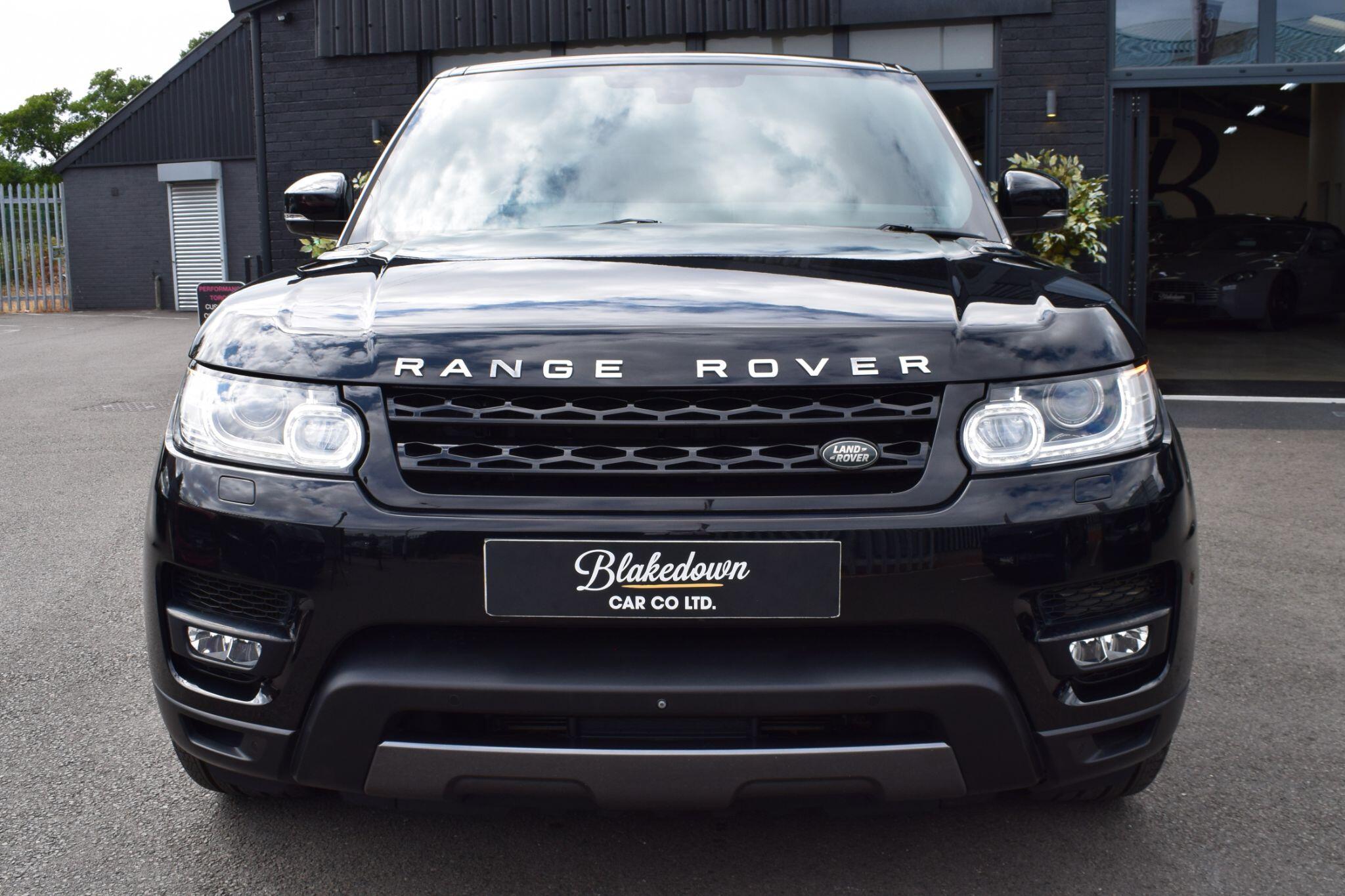 Land Rover Range Rover Sport view 2