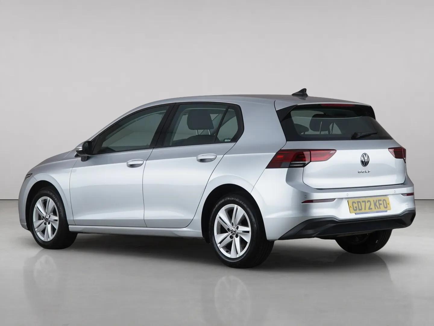 Volkswagen Golf view 6