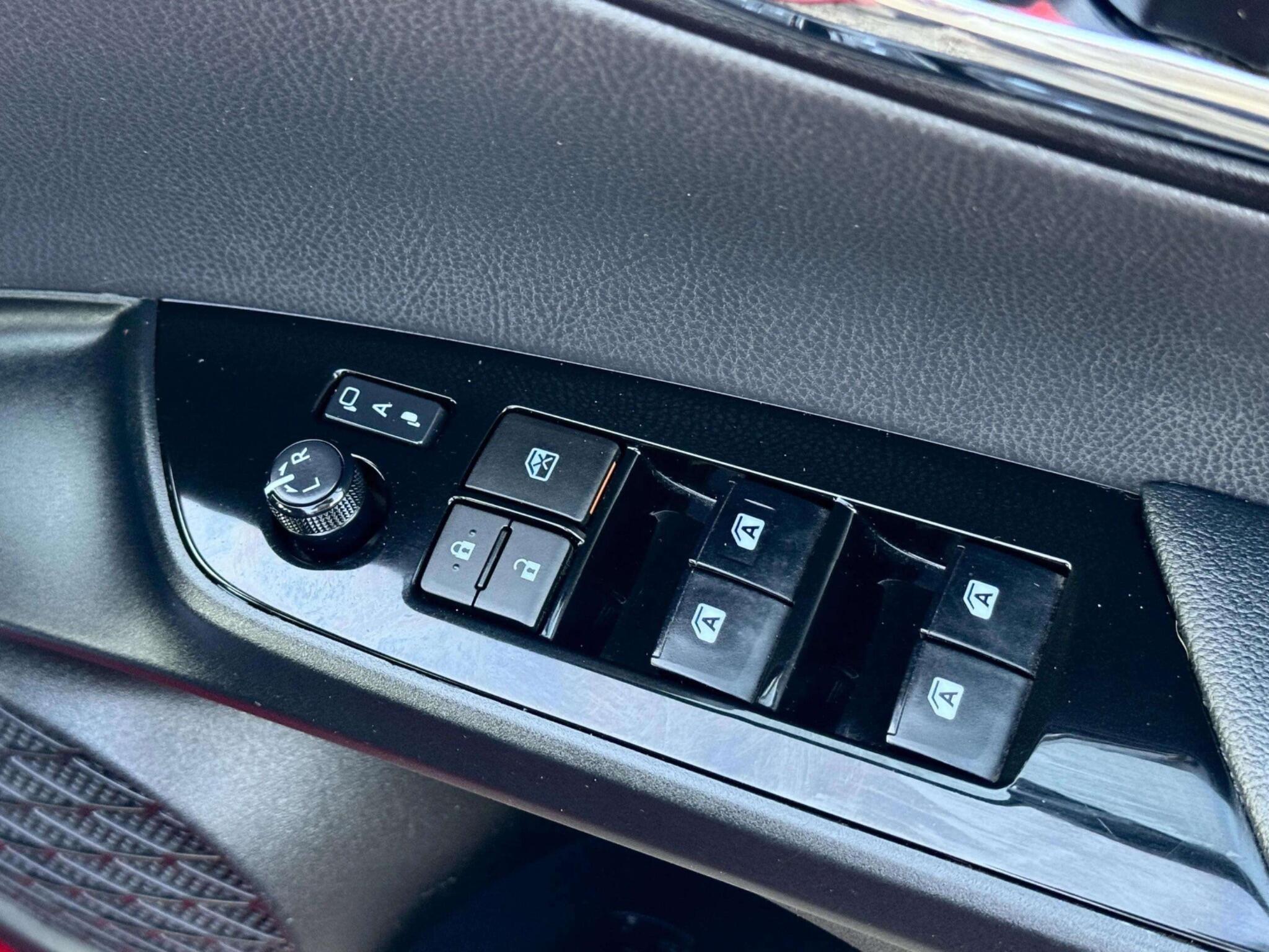 Toyota Prius view 49