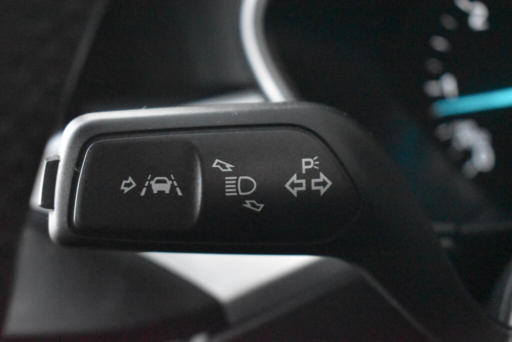 Ford Focus view 53