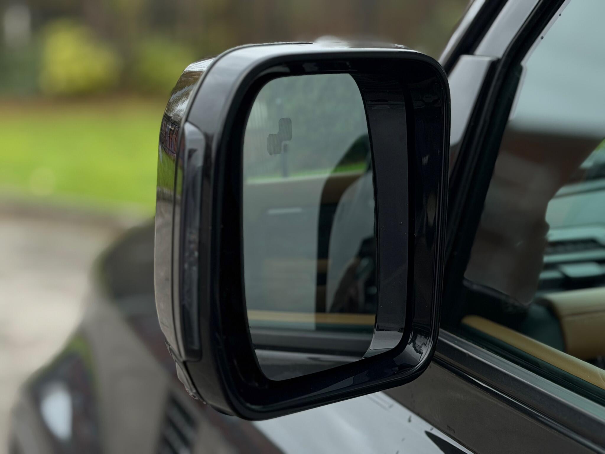 Land Rover Defender view 46