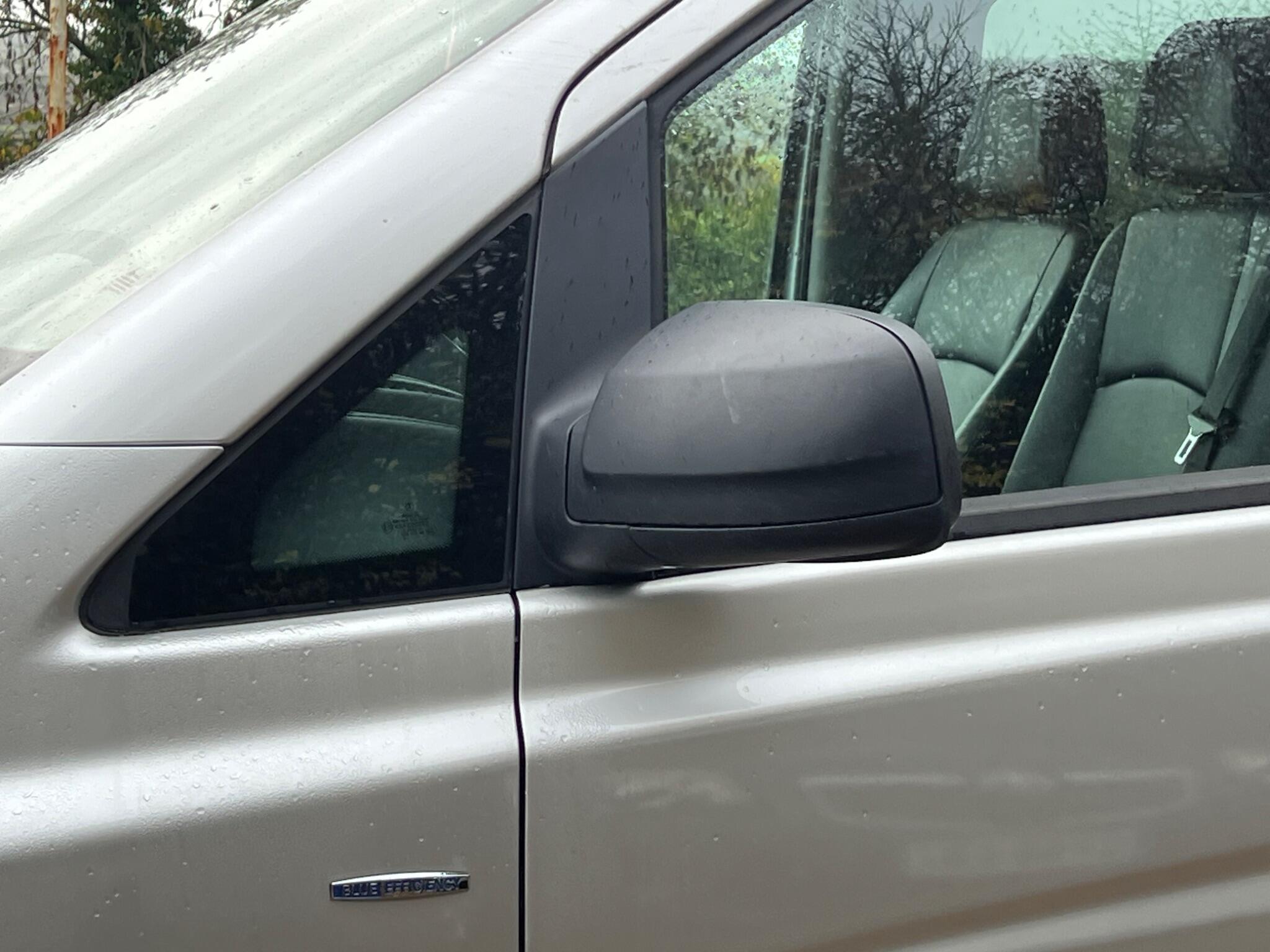 Mercedes-Benz Vito view 15
