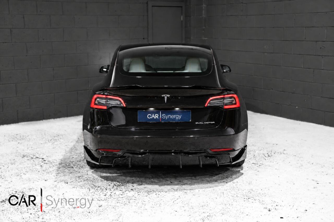 Tesla Model 3 view 6