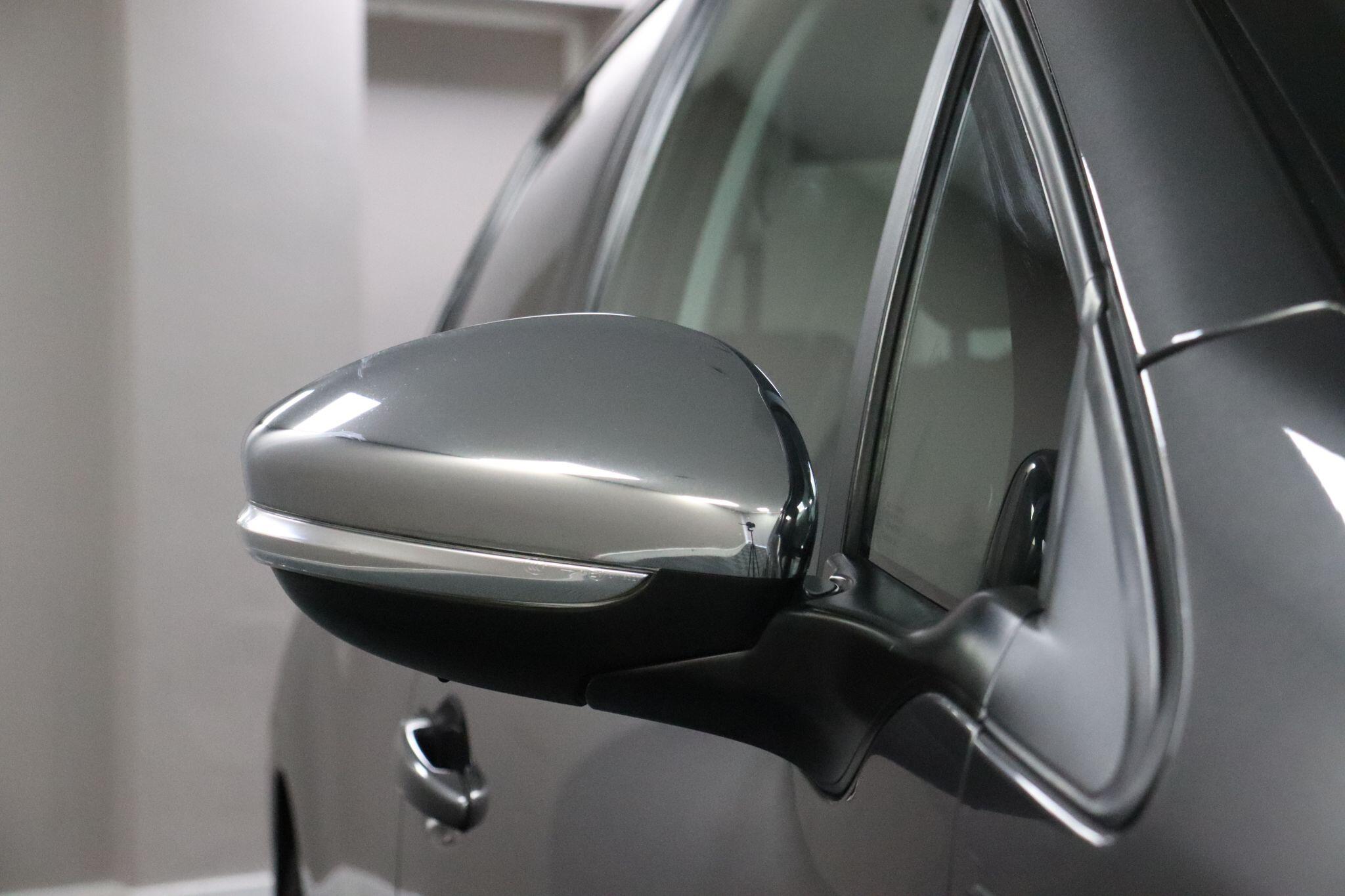 Peugeot 208 view 33