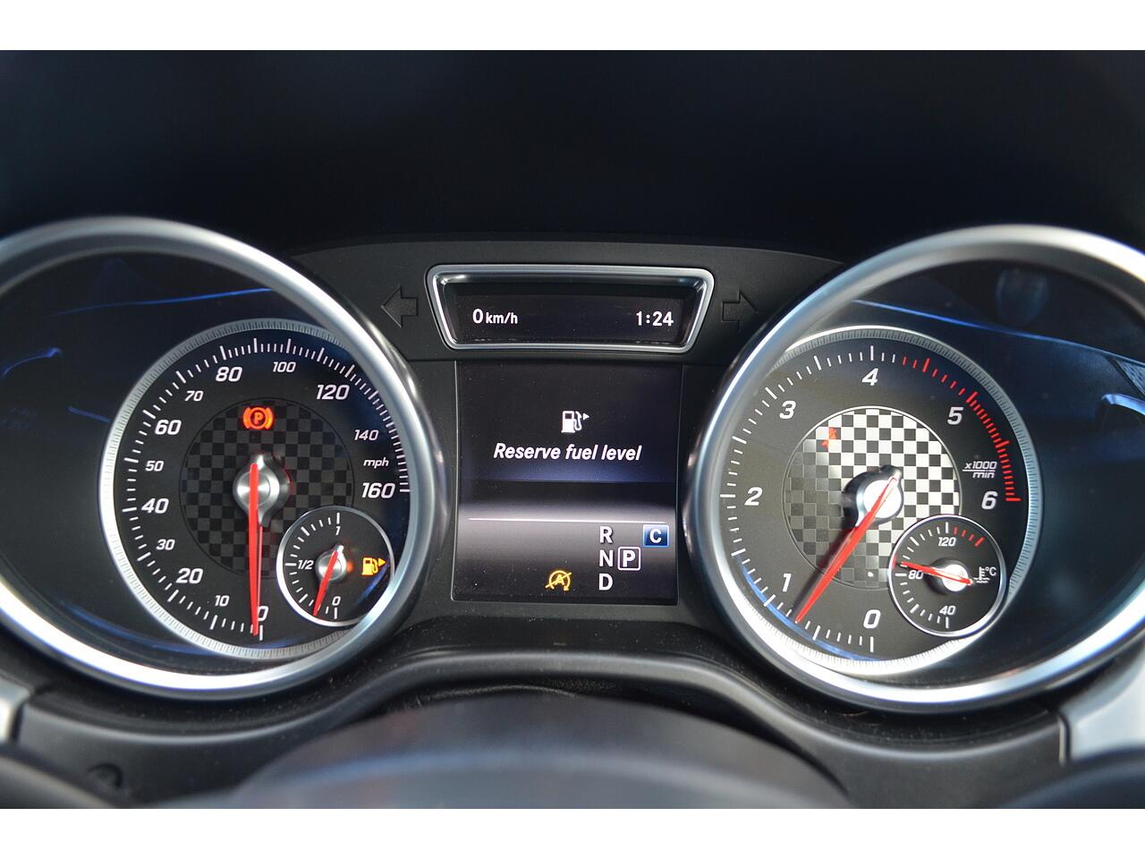 Mercedes-Benz Gle view 25