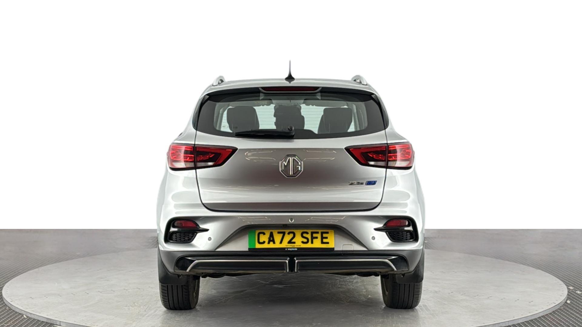 MG ZS view 5