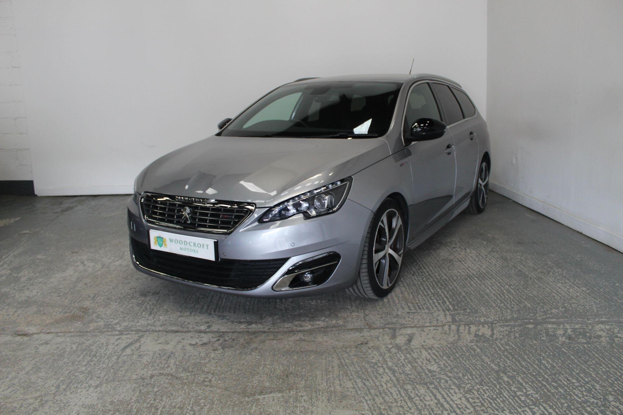 Peugeot 308 view 2