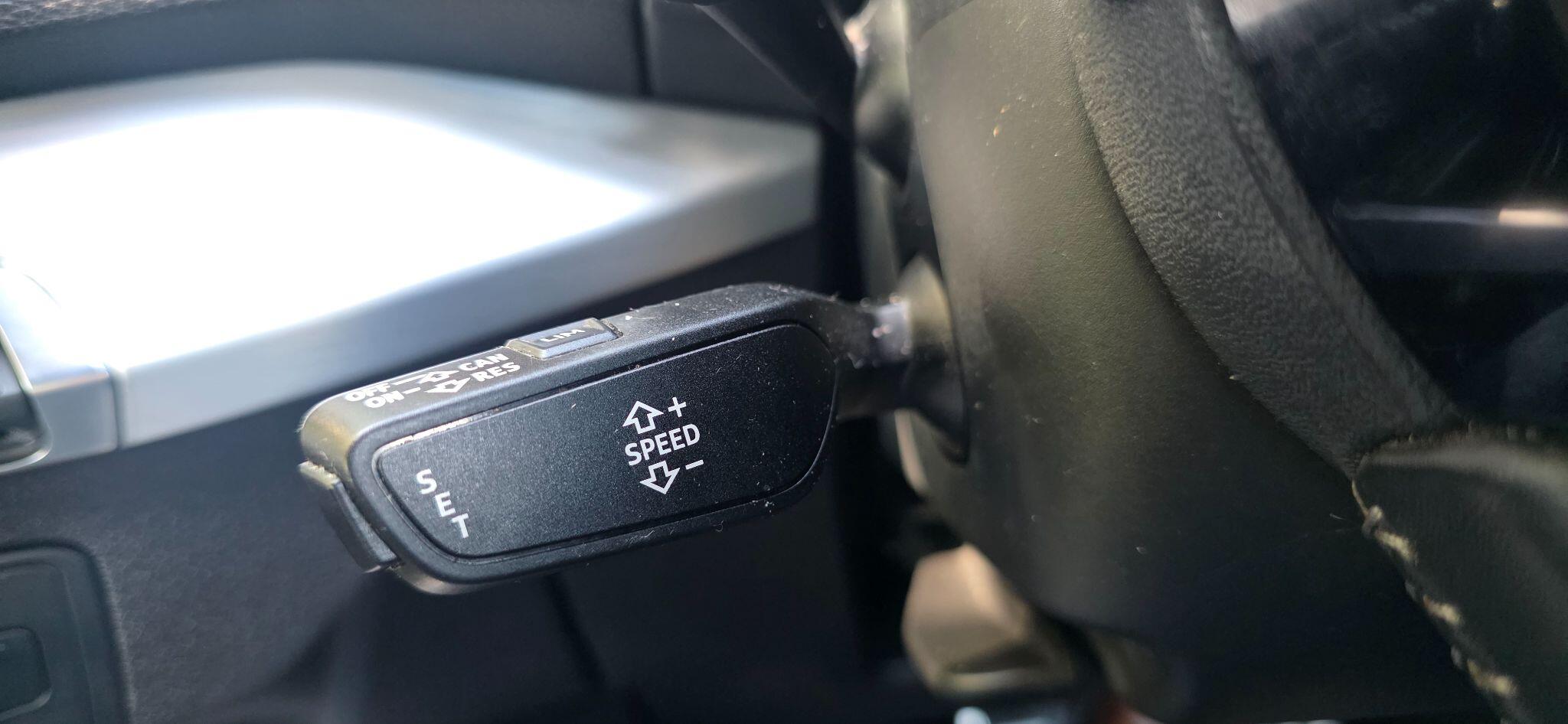 Audi Q2 view 46