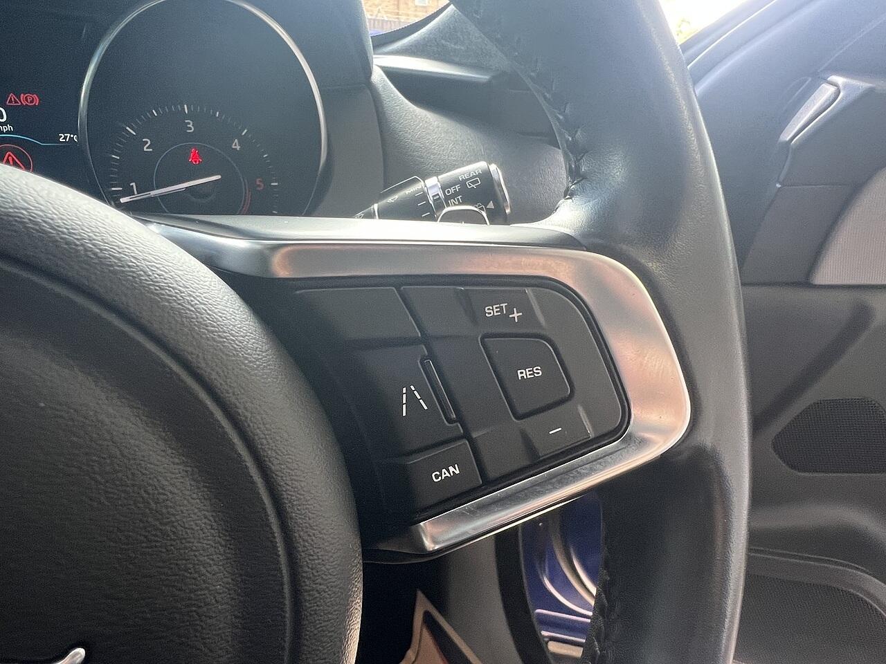 Jaguar F-Pace view 13