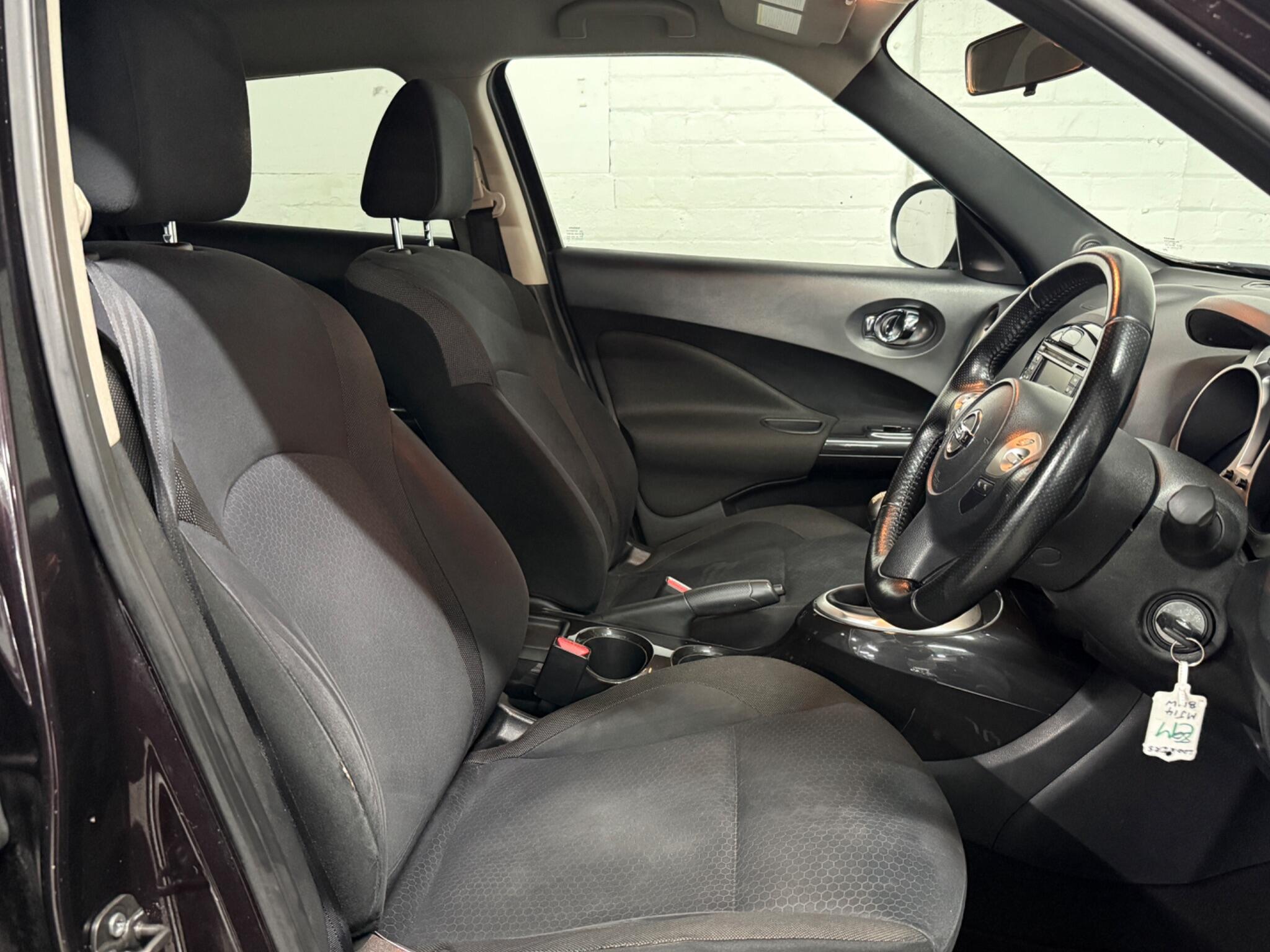 2014 Nissan Juke image 12