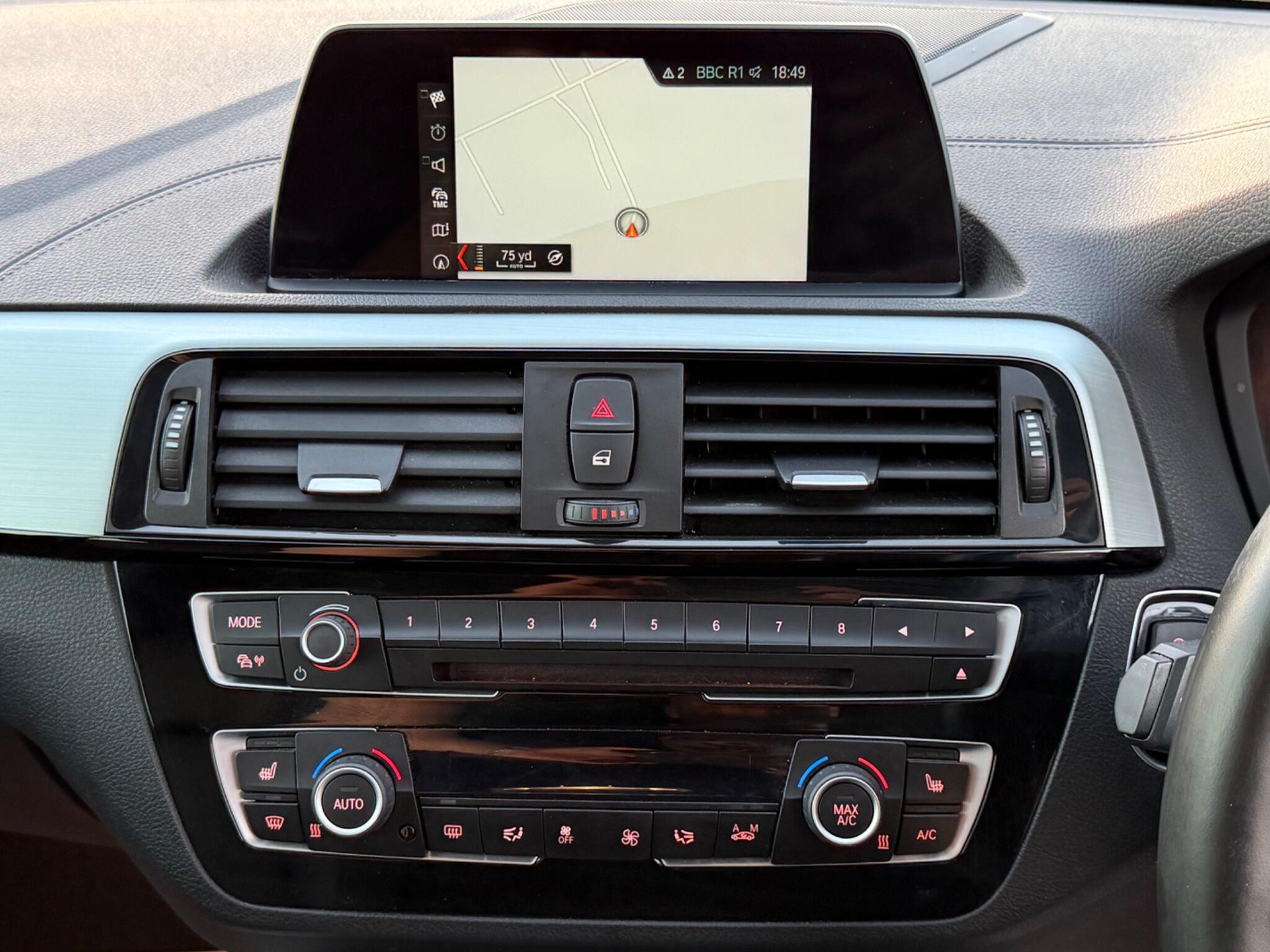 BMW 1 Series view 28