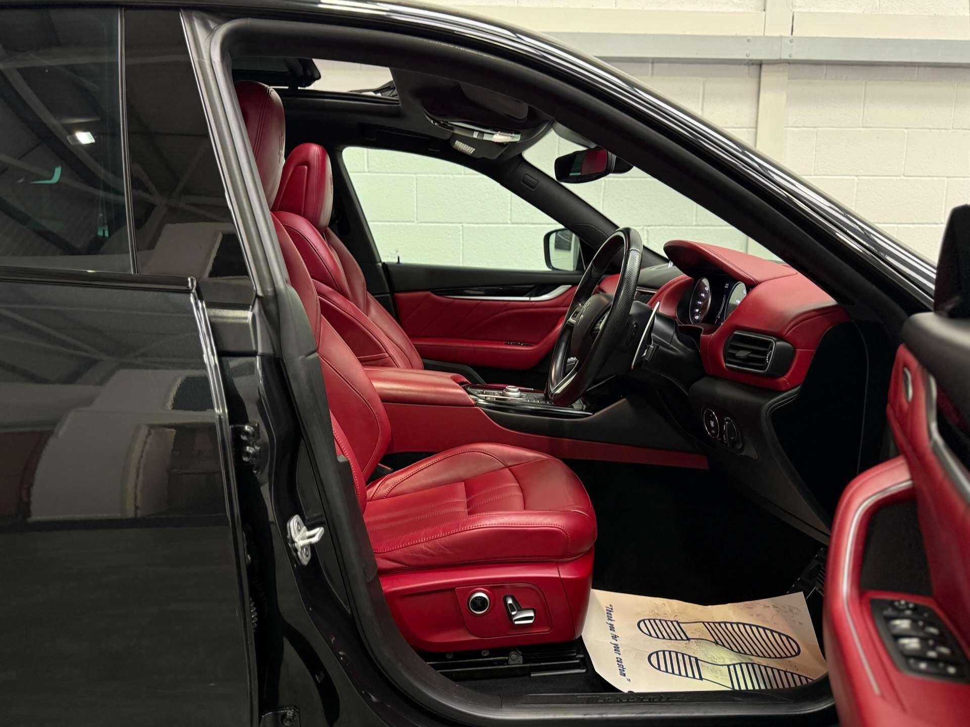Maserati Levante view 16