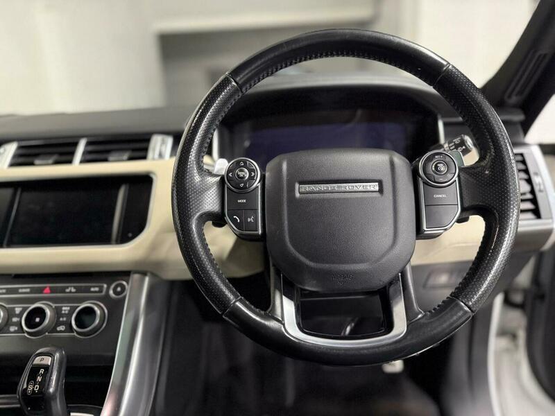2017 Land Rover Range Rover Sport 3.0 SD V6 HSE Dynamic Auto 4WD Euro 6 (s/s) 5dr • 97,500 miles image 34