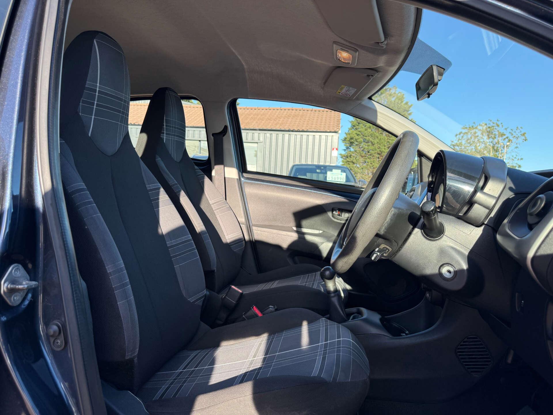 Peugeot 108 view 39