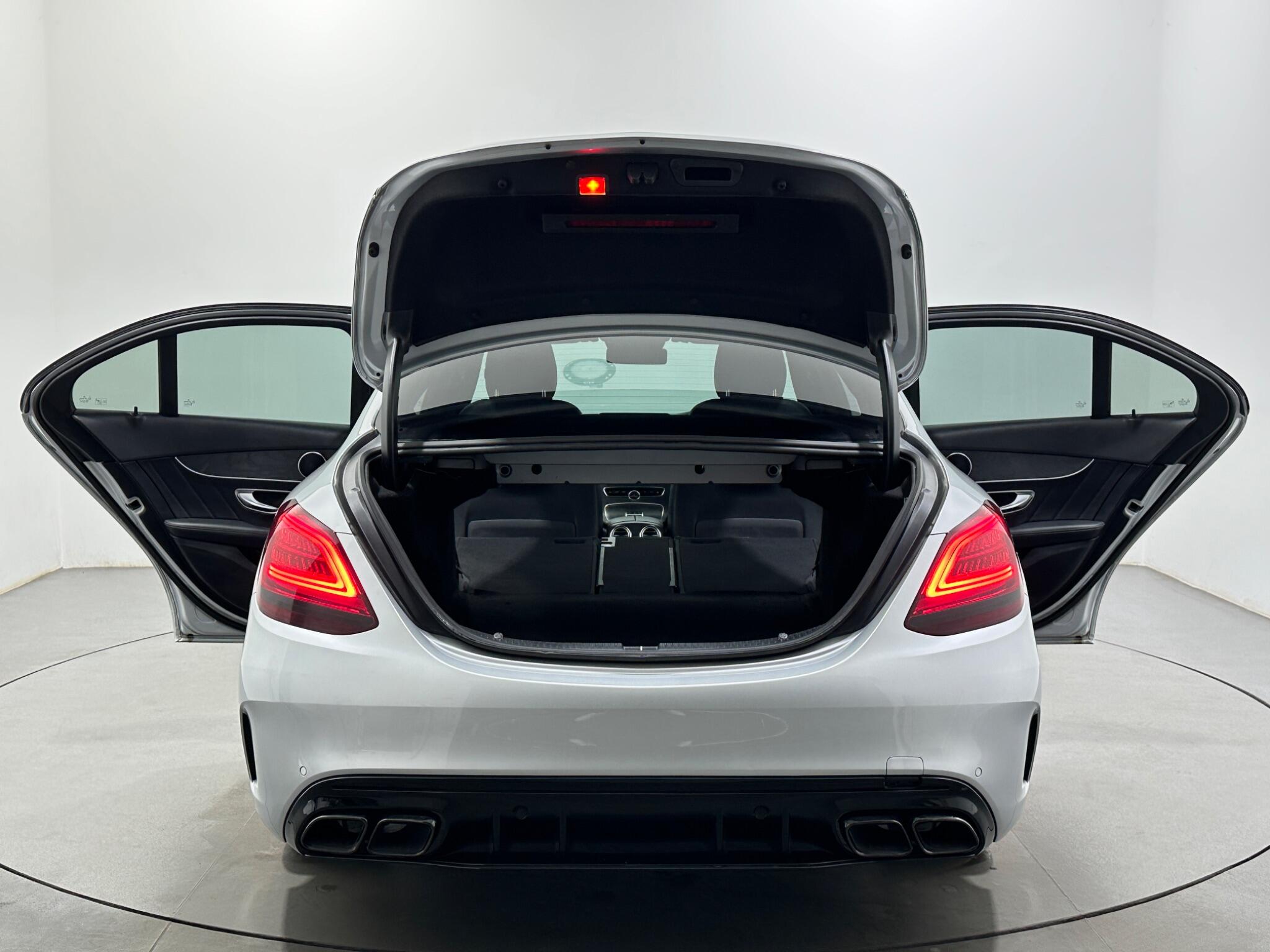 Mercedes-Benz C-Class view 46