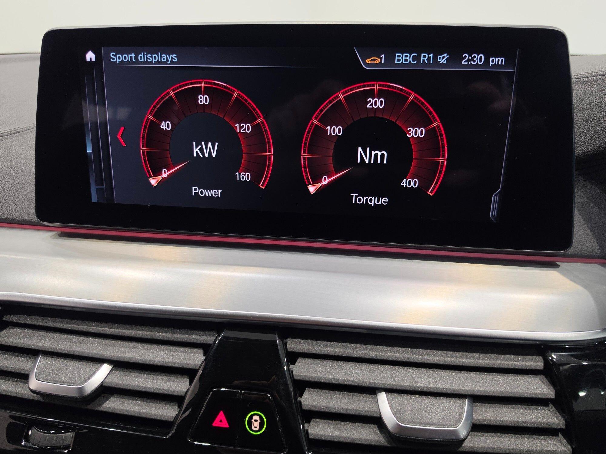 BMW 5 Series view 110