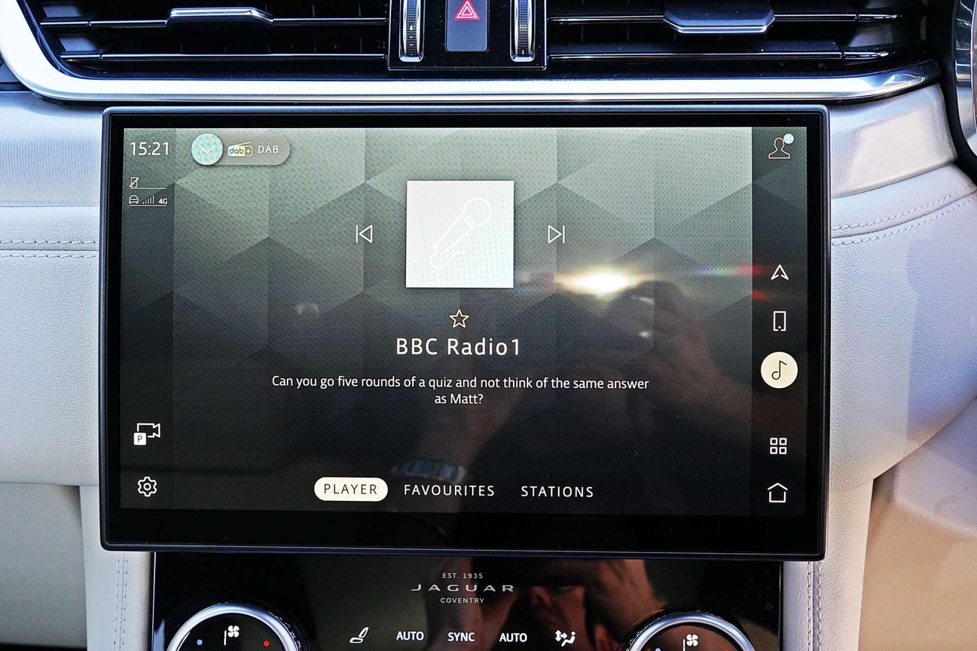 Jaguar F-Pace view 25