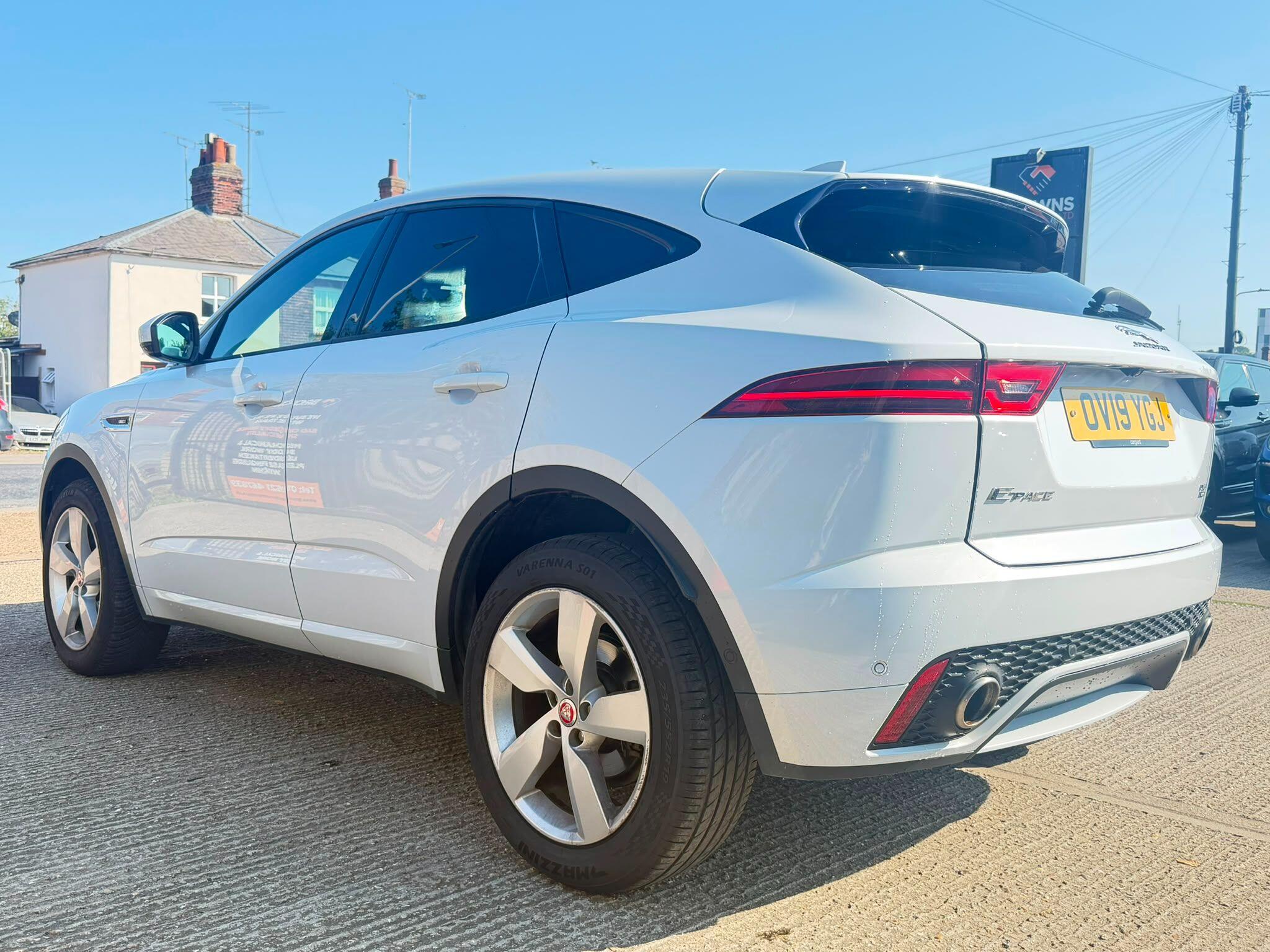 Jaguar E-Pace view 5