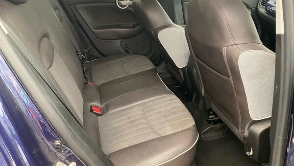 Fiat 500x view 9