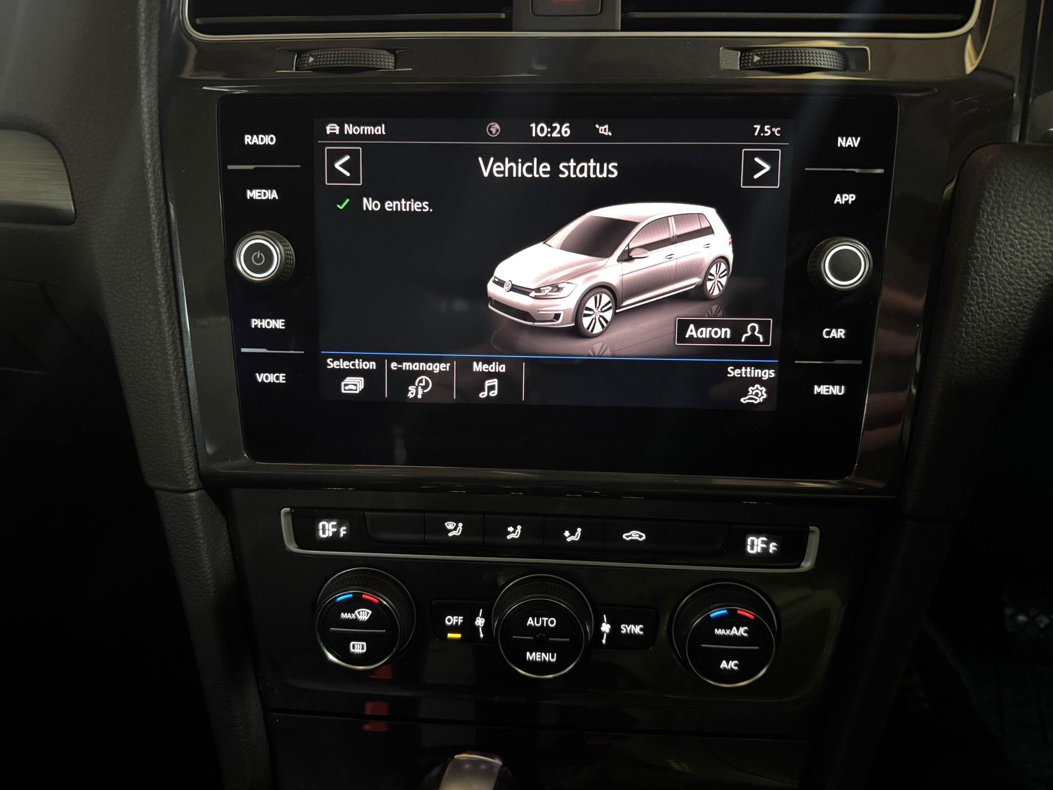 2020 Volkswagen e-Golf 35.8kWh e-Golf Auto 5dr • 41,030 miles image 19