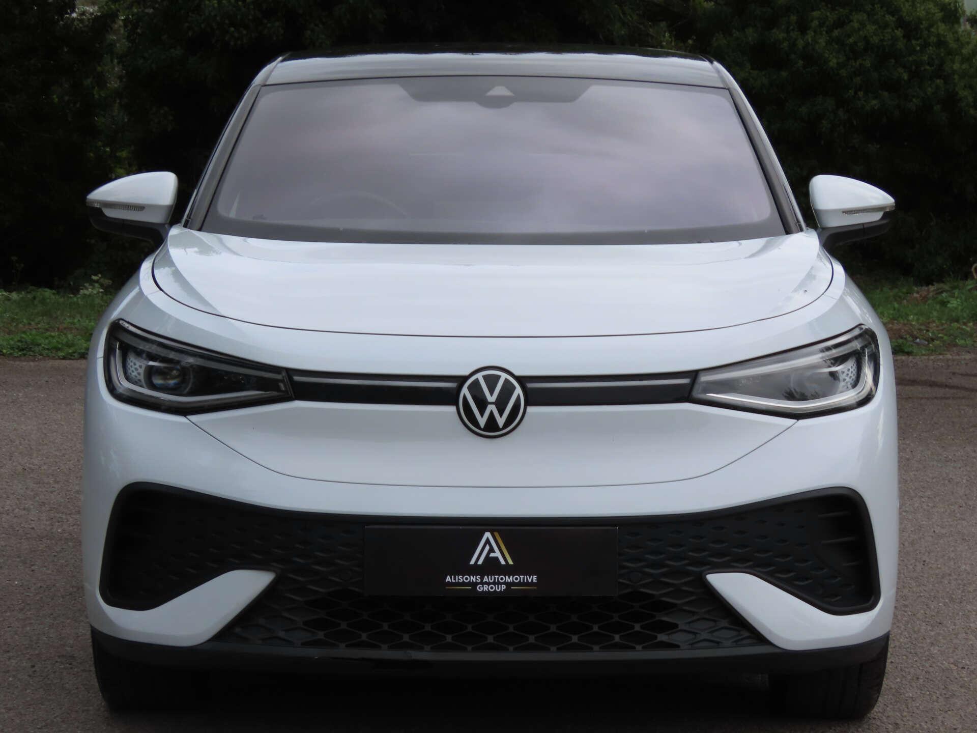 Volkswagen Id.5 view 2