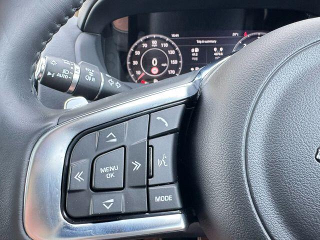 Jaguar F-Pace view 26