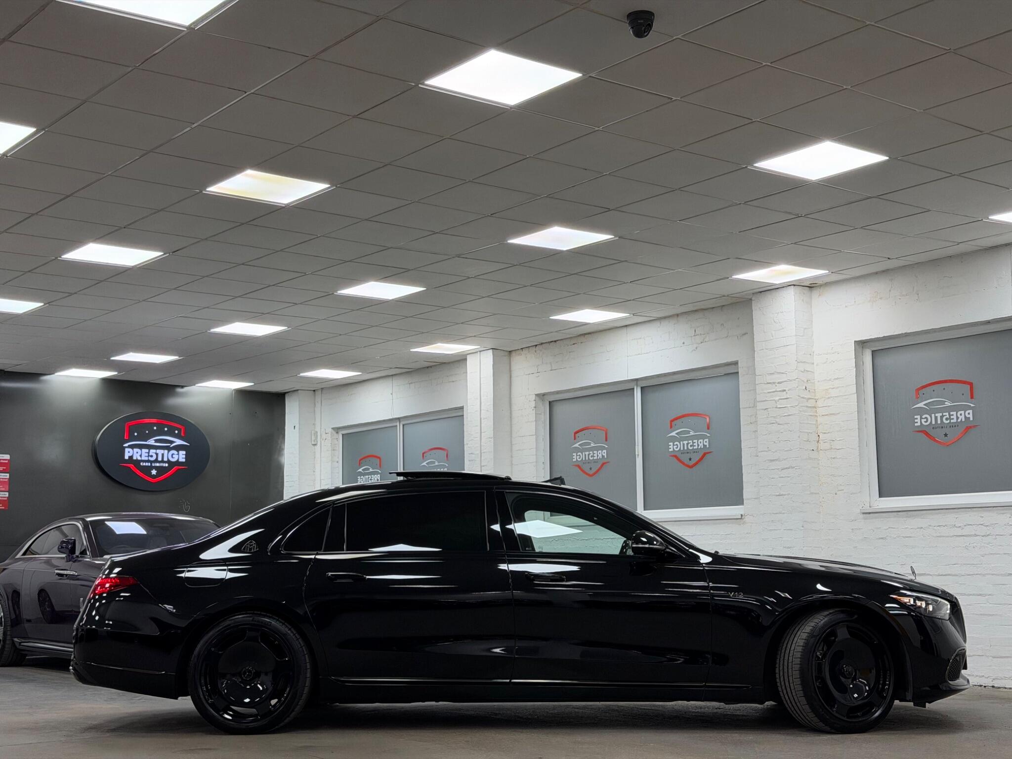 Mercedes-Benz S-Class view 6